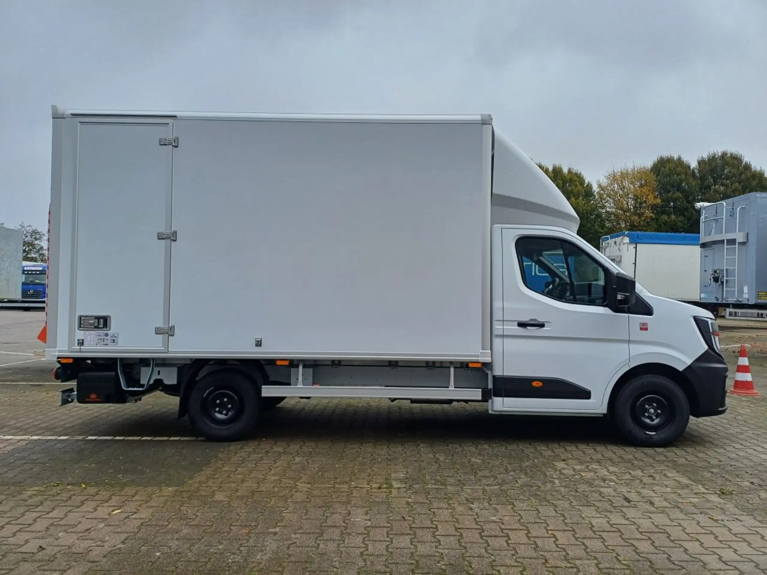 Renault - Master