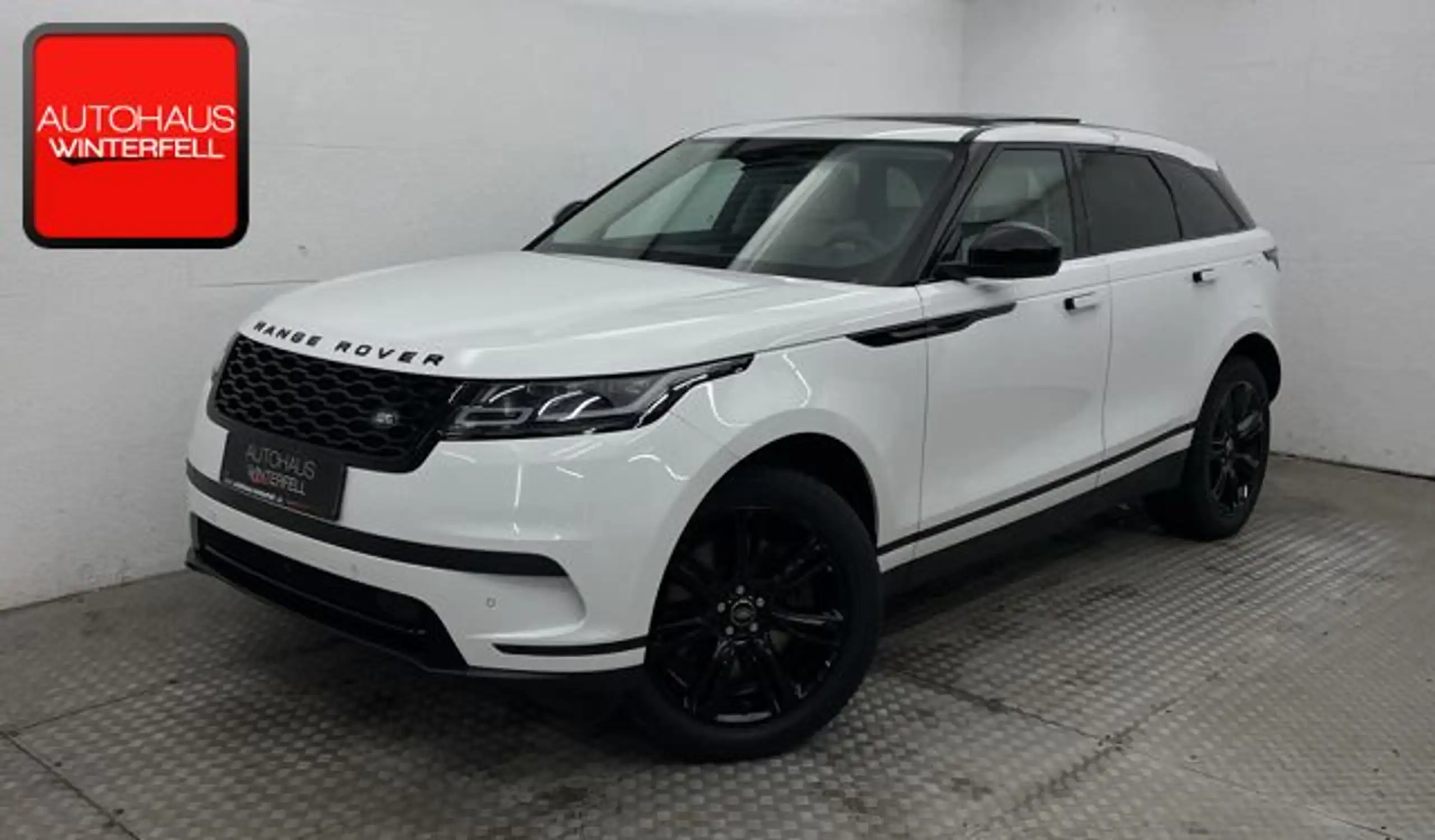 Land Rover - Range Rover Velar