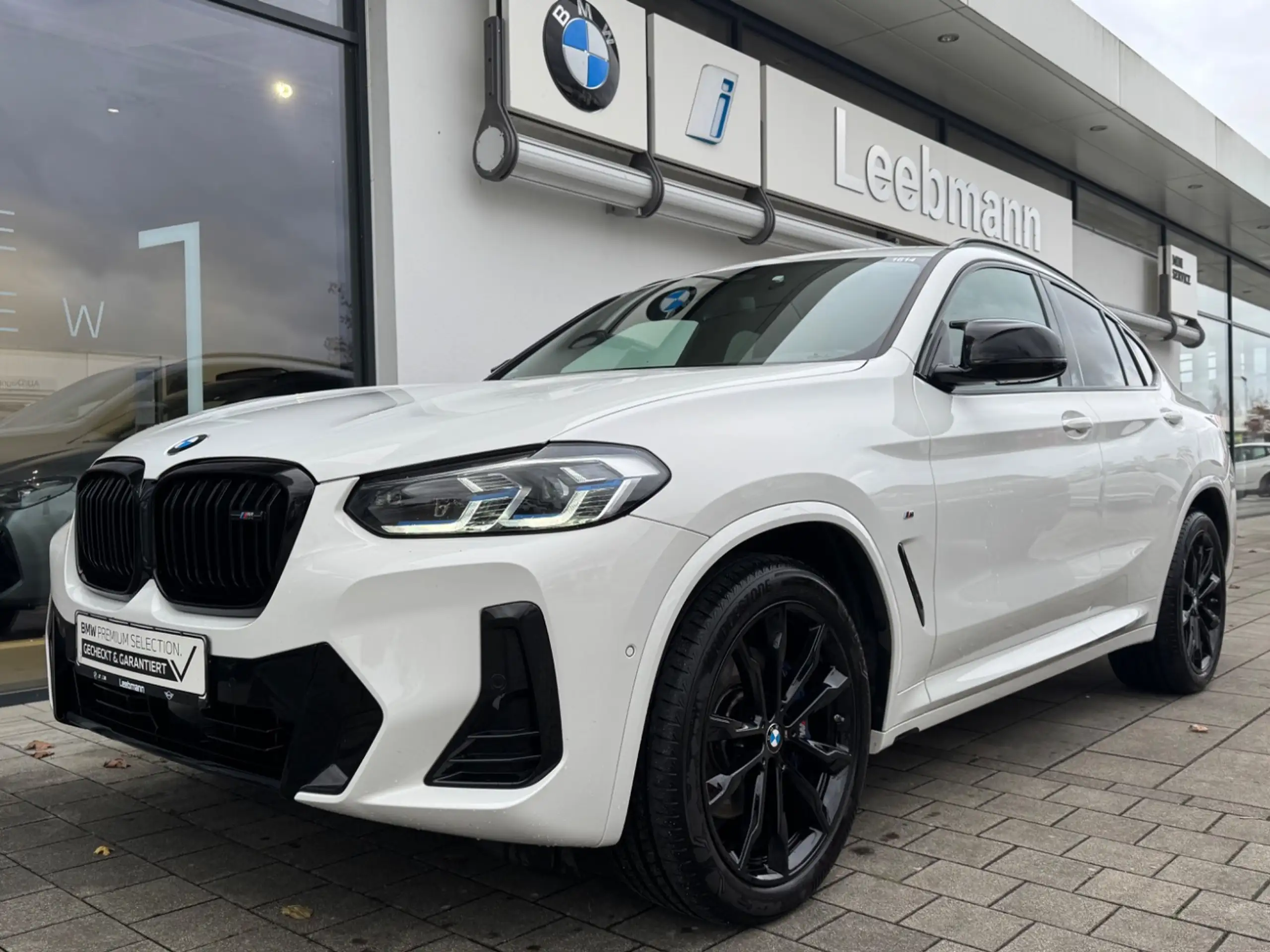 BMW - X4 M