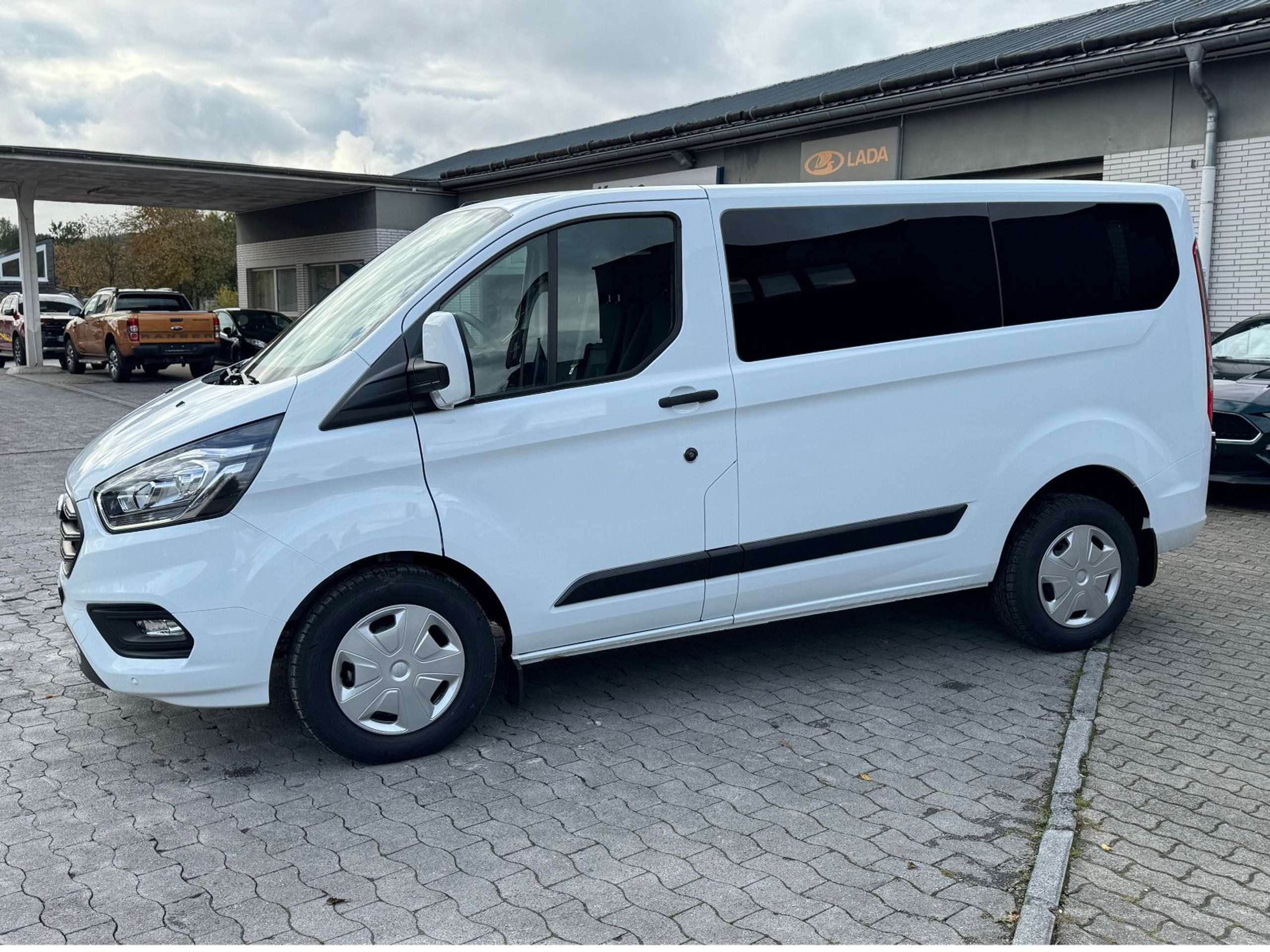 Ford - Transit Custom