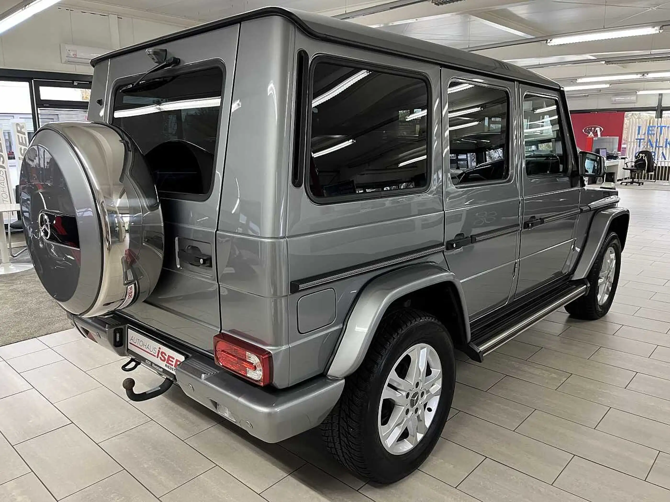 Mercedes-Benz - G 350