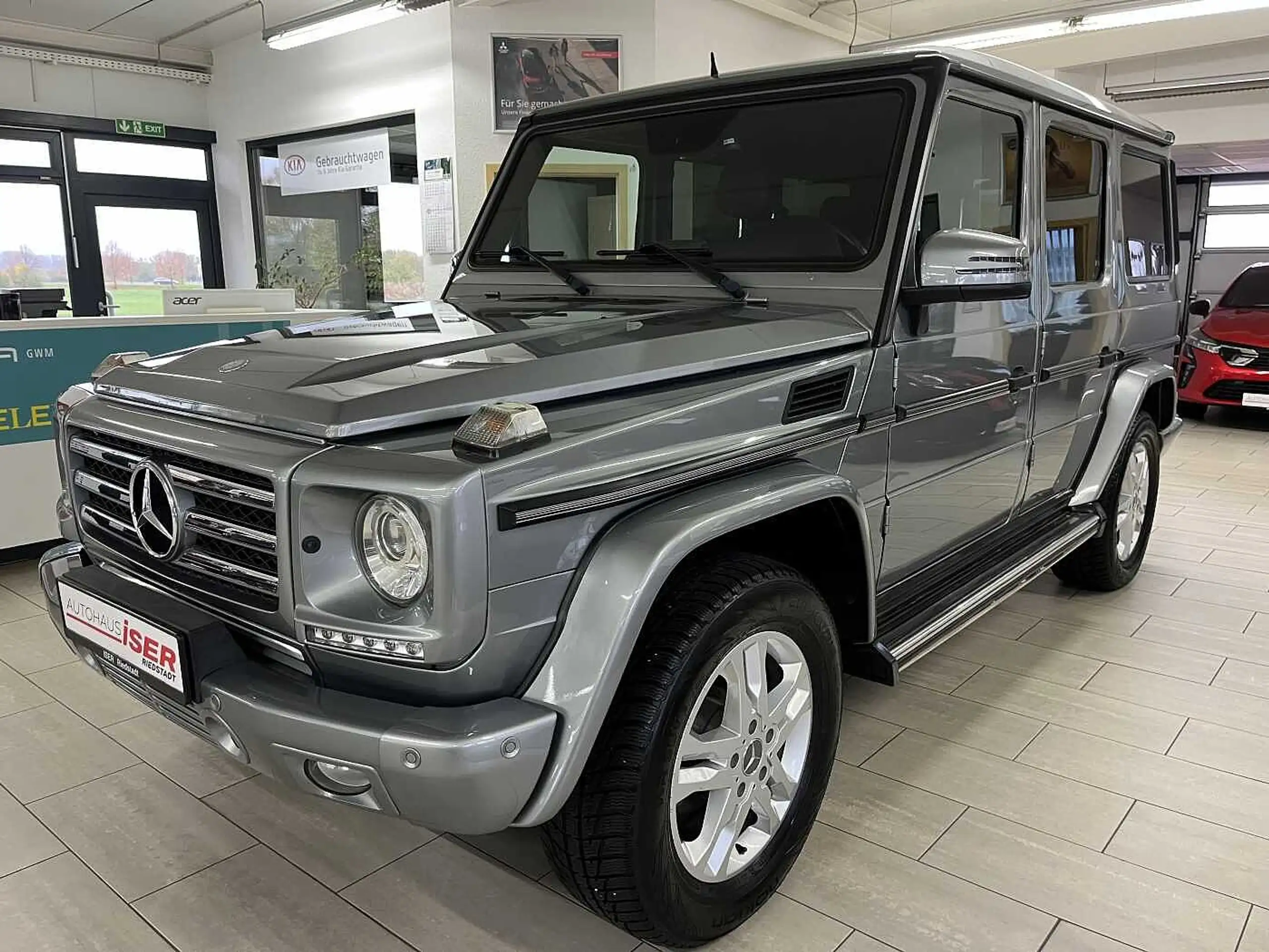 Mercedes-Benz - G 350