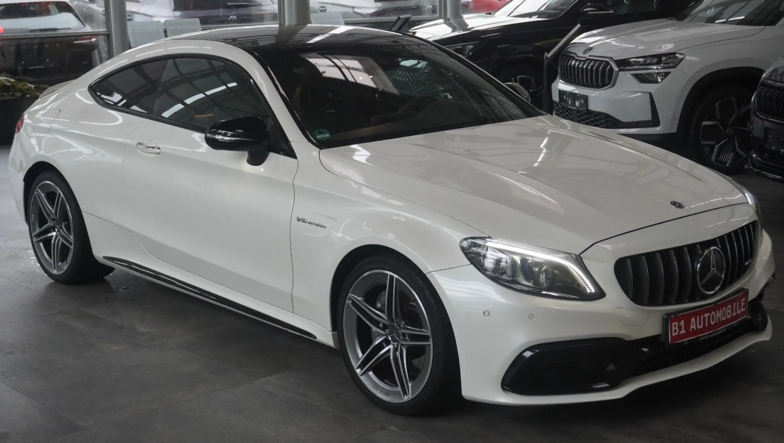 Mercedes-Benz - C 63 AMG