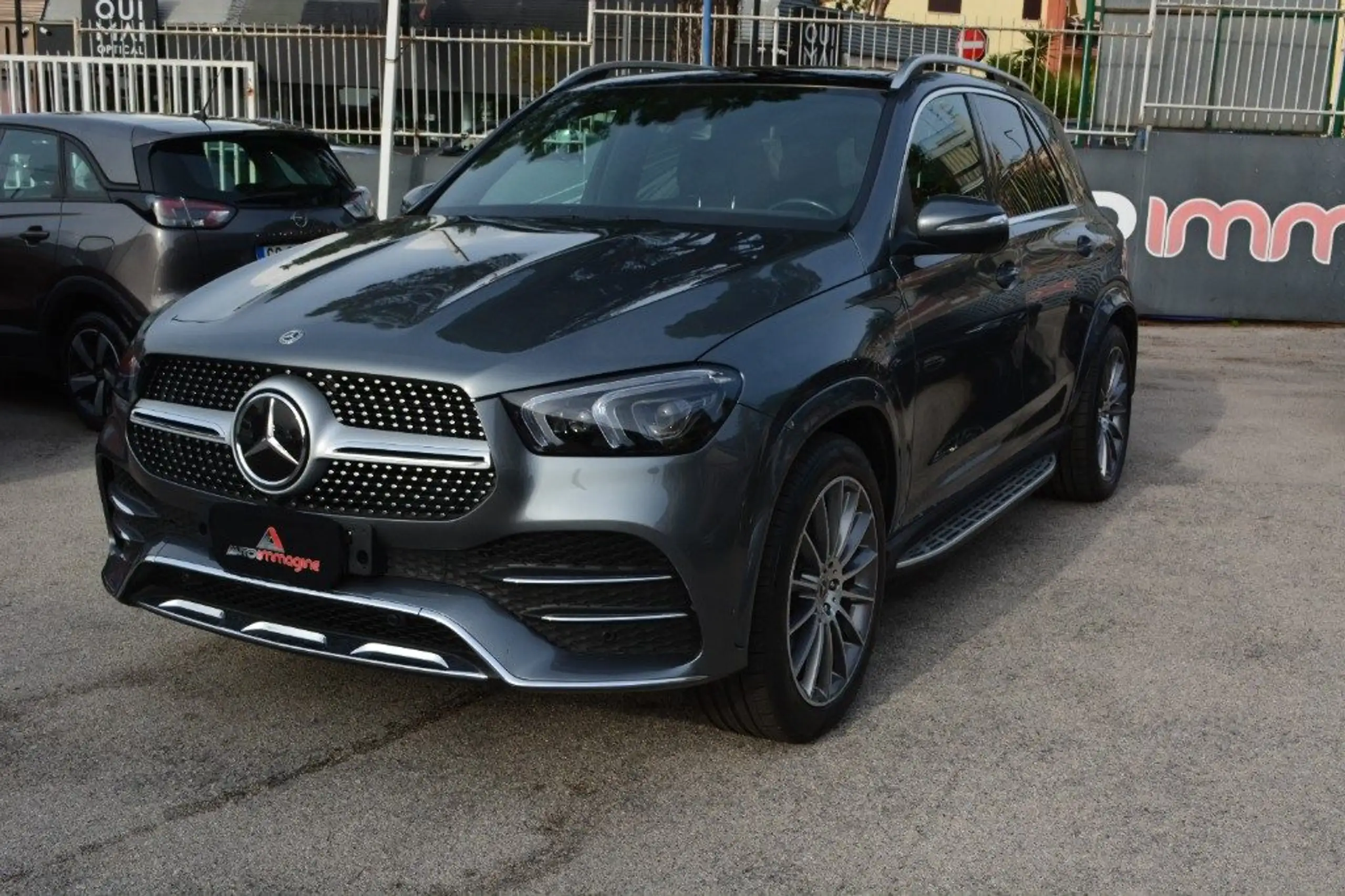 Mercedes-Benz - GLE 350