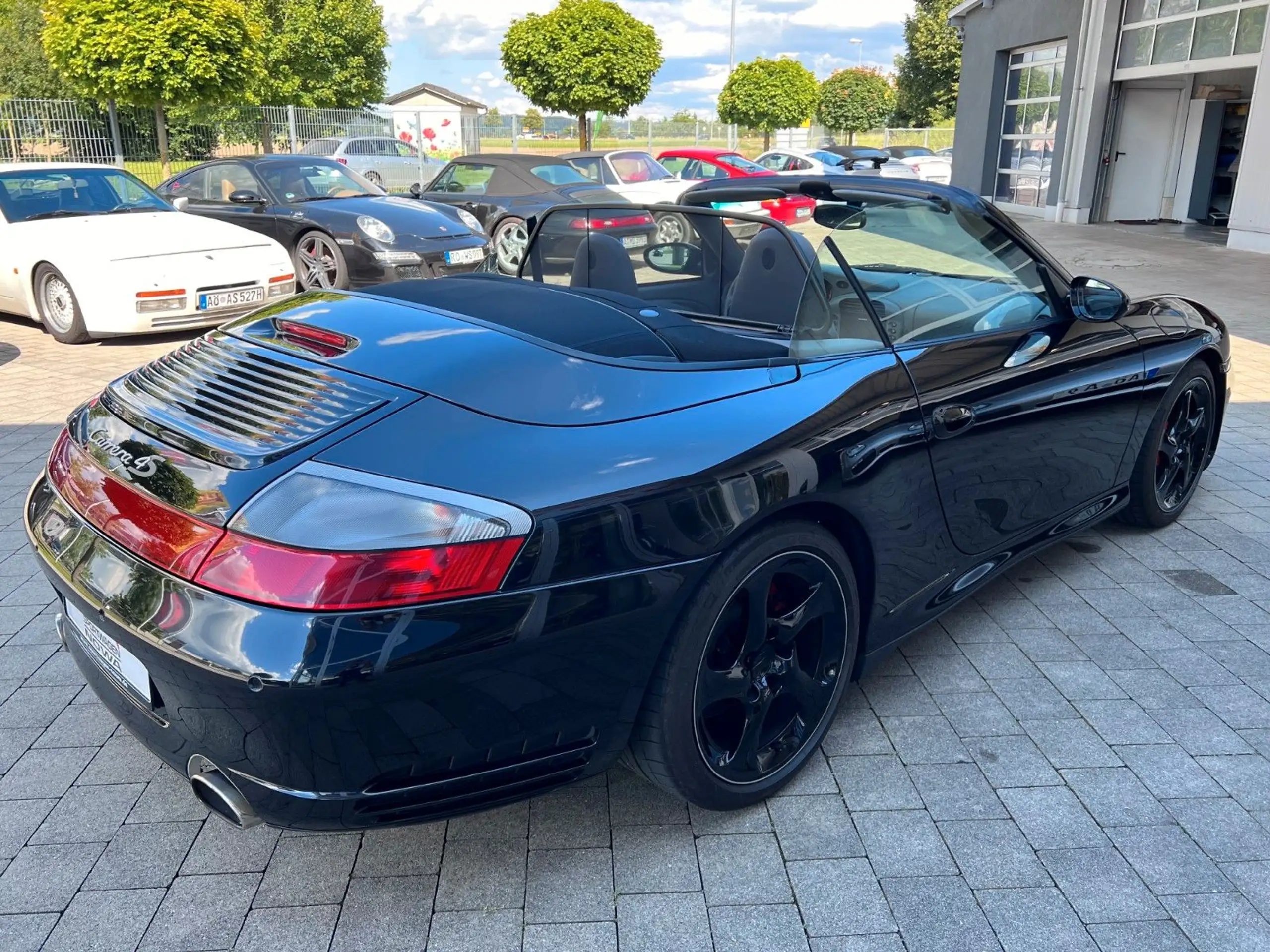 Porsche - 996