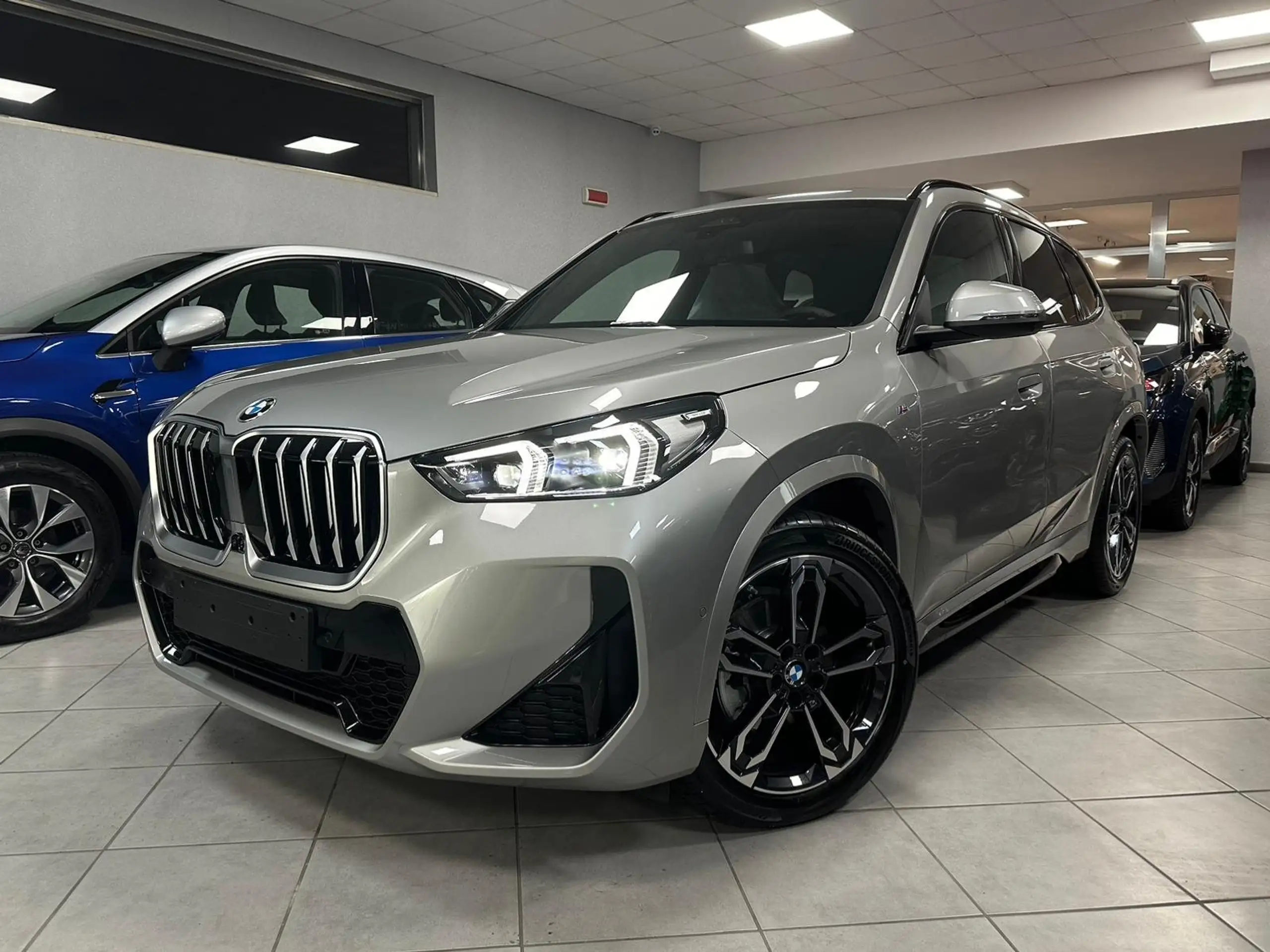 BMW - X1