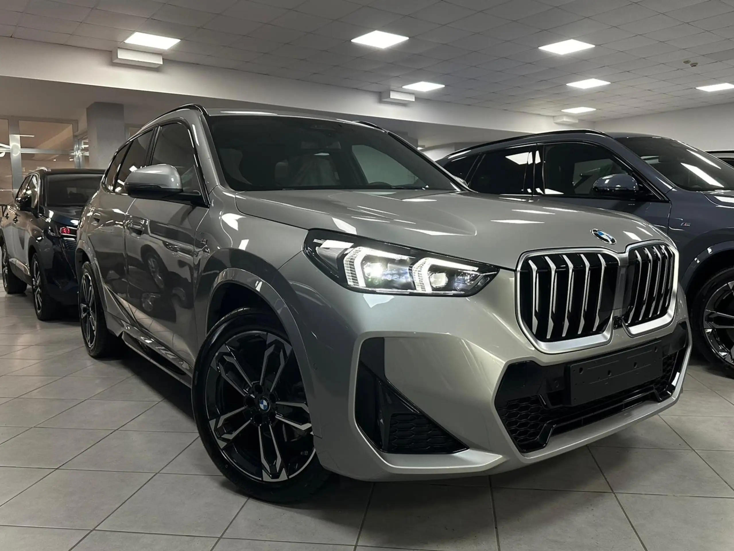 BMW - X1