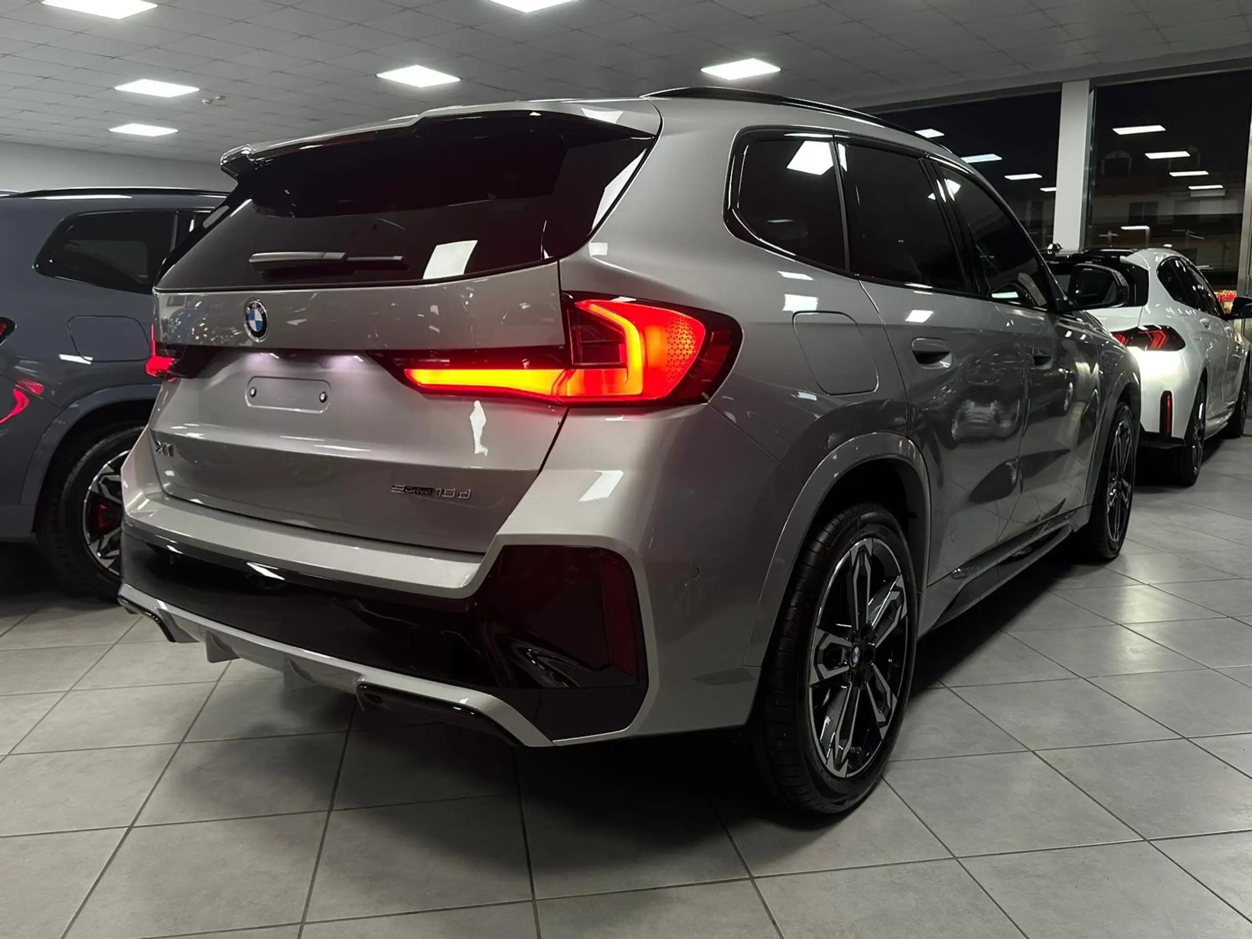 BMW - X1