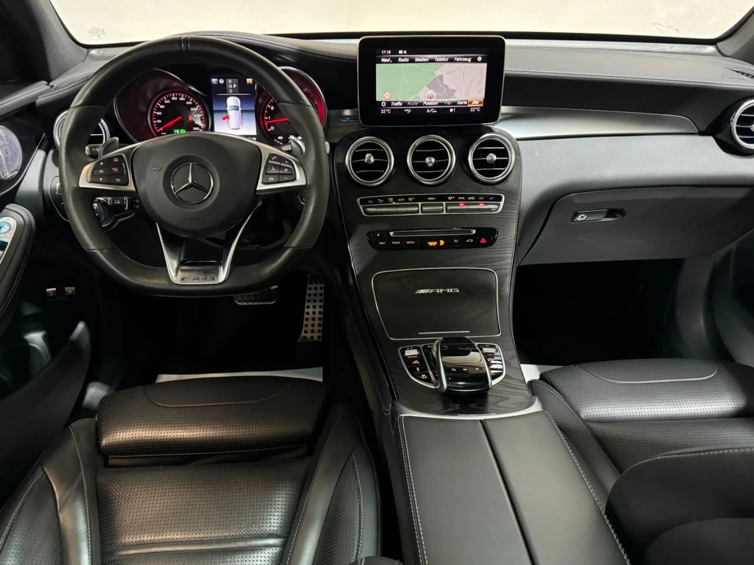 Mercedes-Benz - GLC 63 AMG