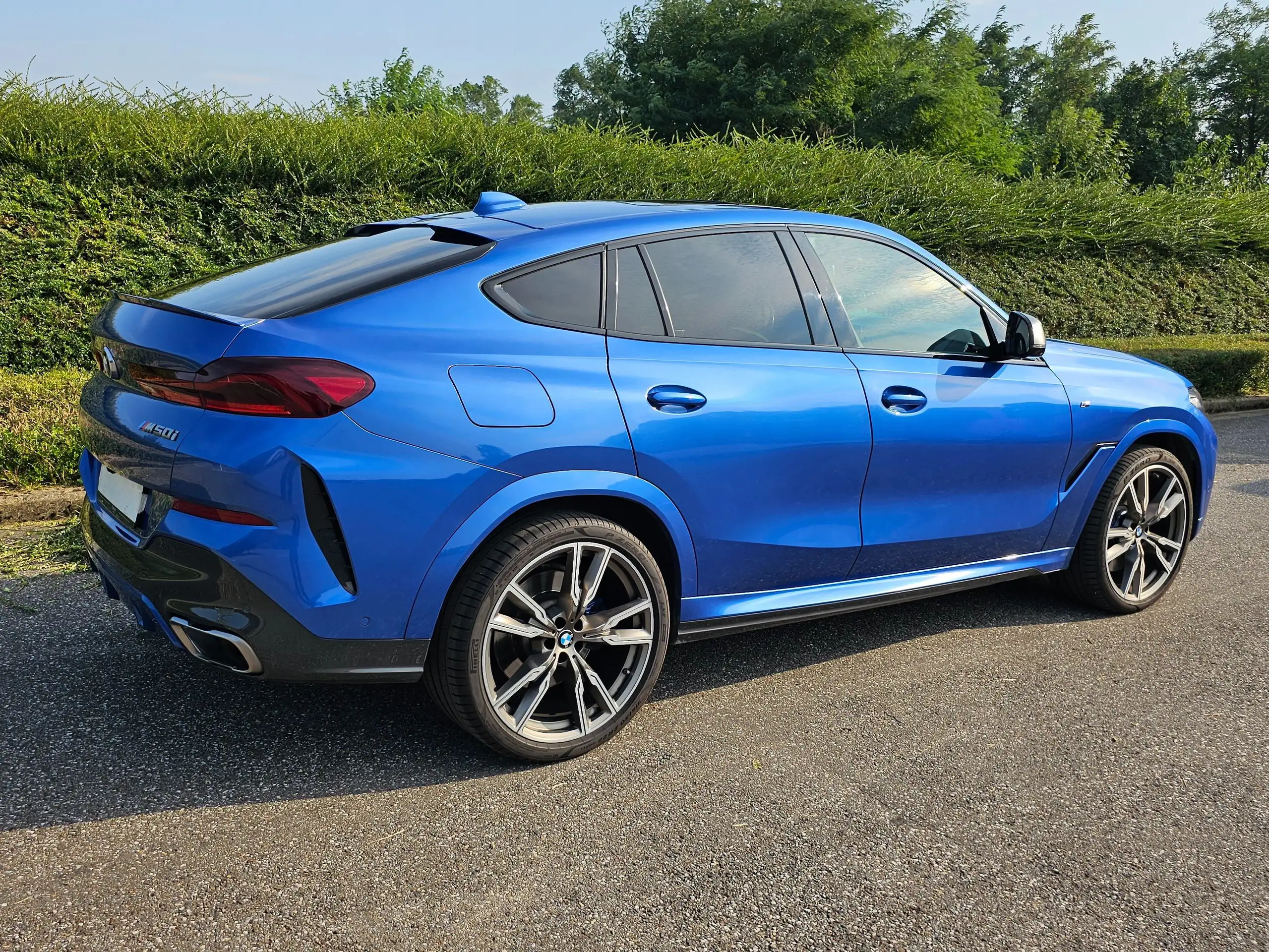 BMW - X6 M