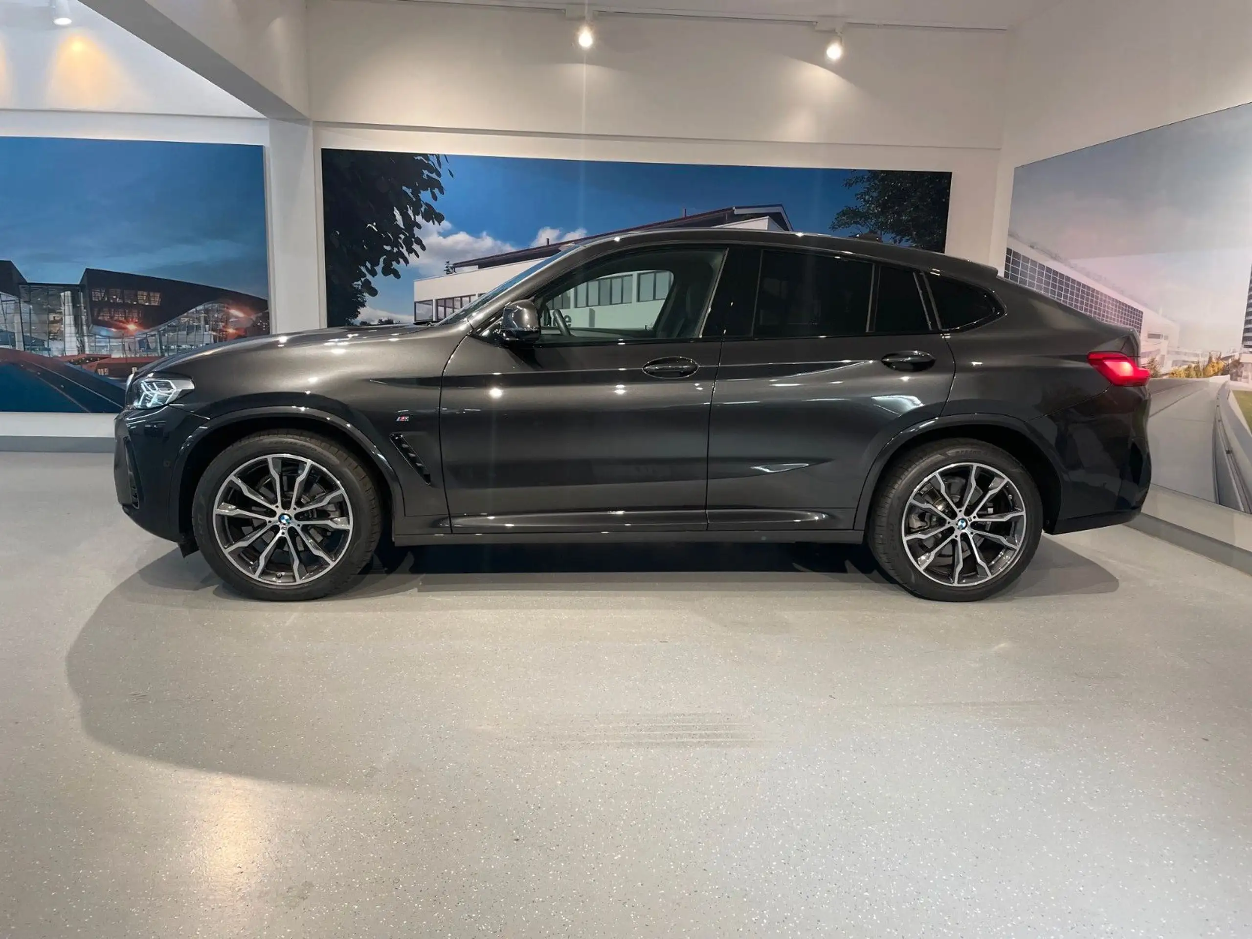 BMW - X4