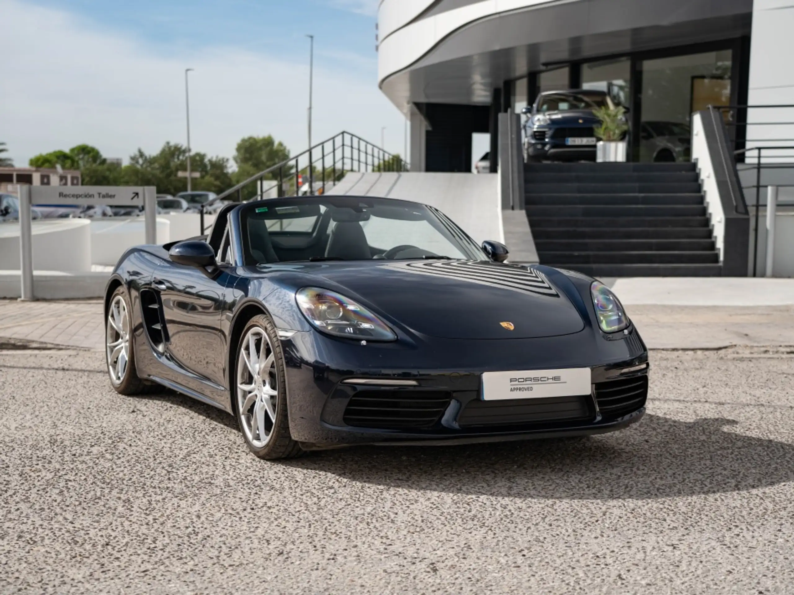 Porsche - Boxster