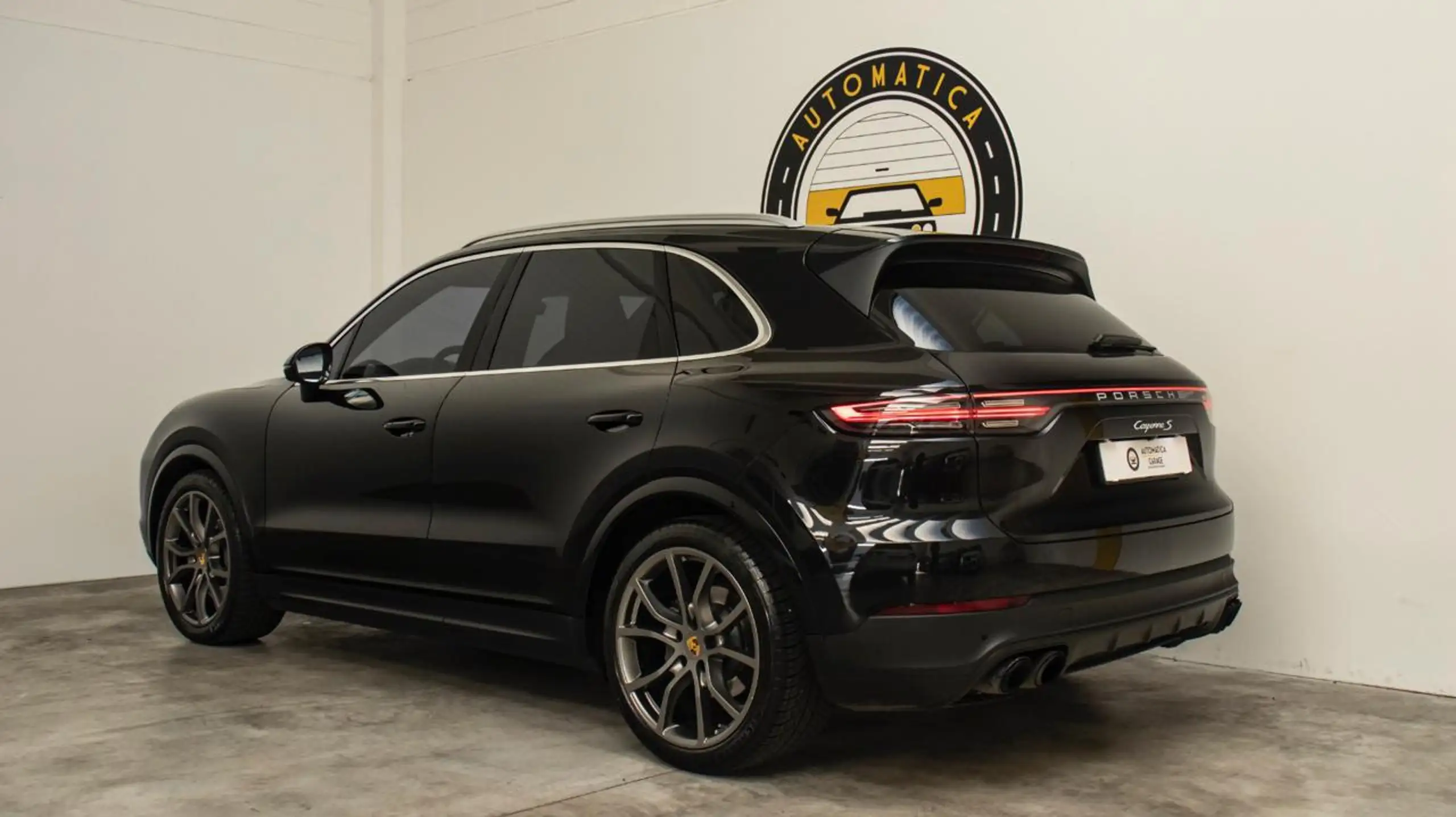 Porsche - Cayenne