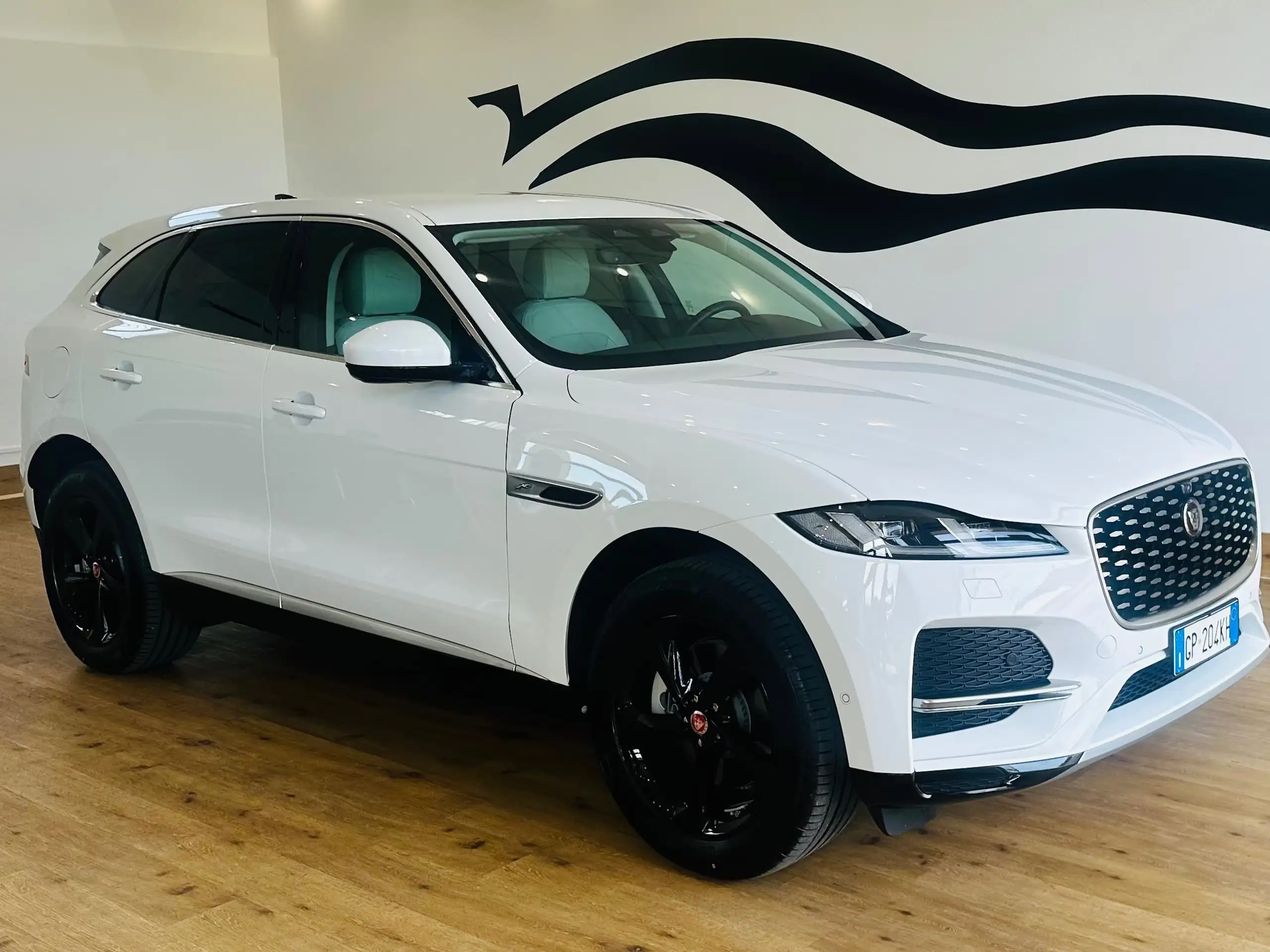 Jaguar - F-Pace