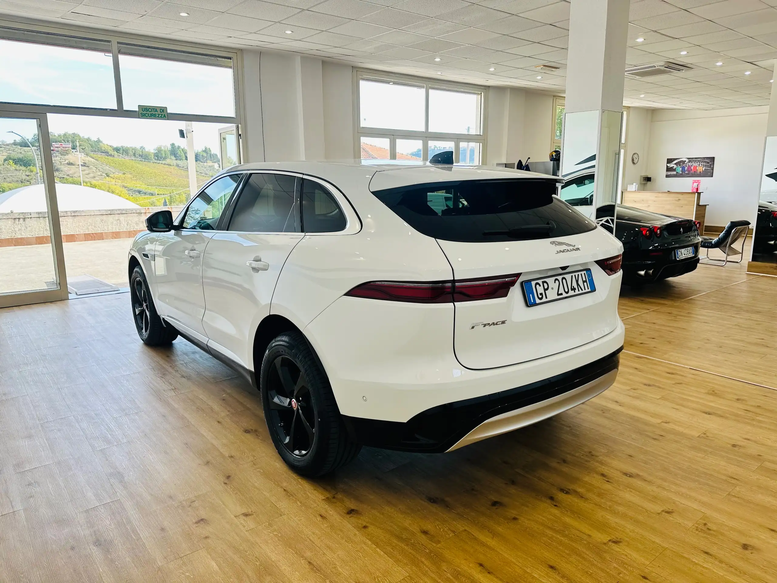 Jaguar - F-Pace