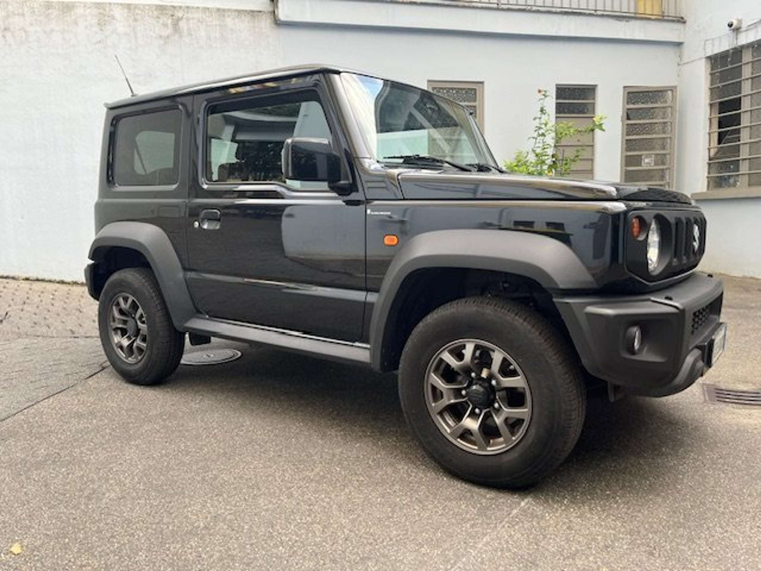 Suzuki - Jimny