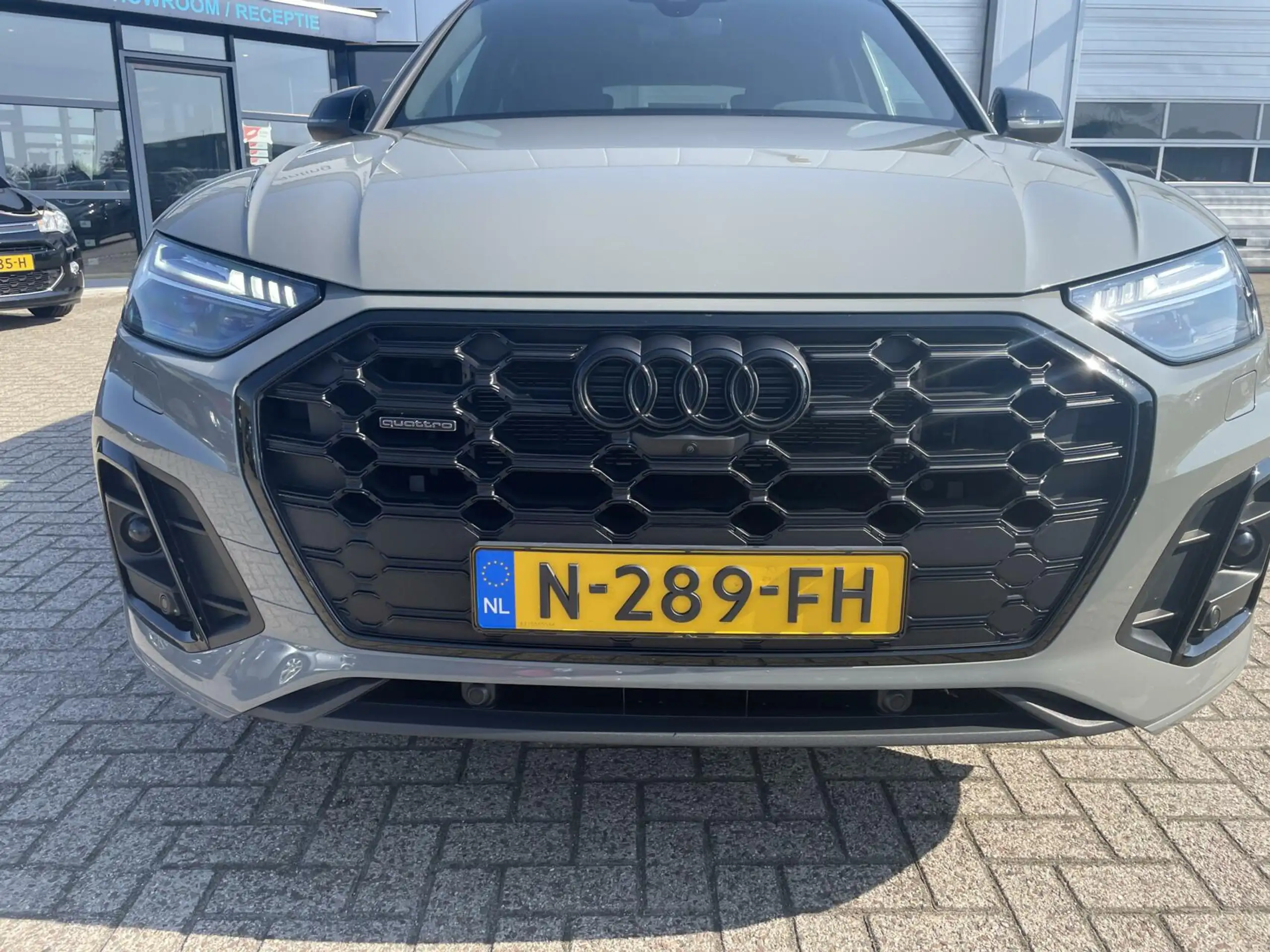 Audi - Q5