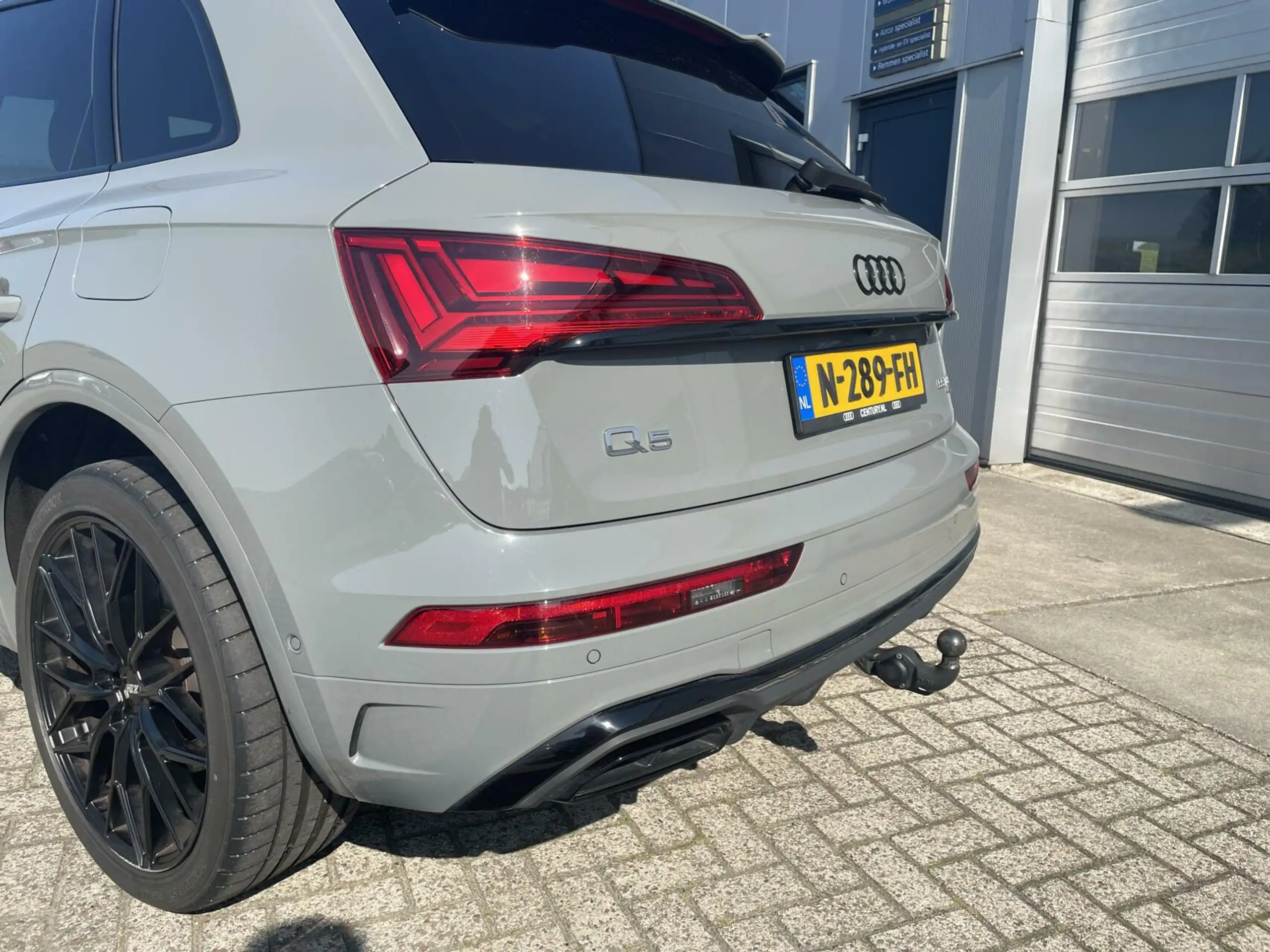 Audi - Q5