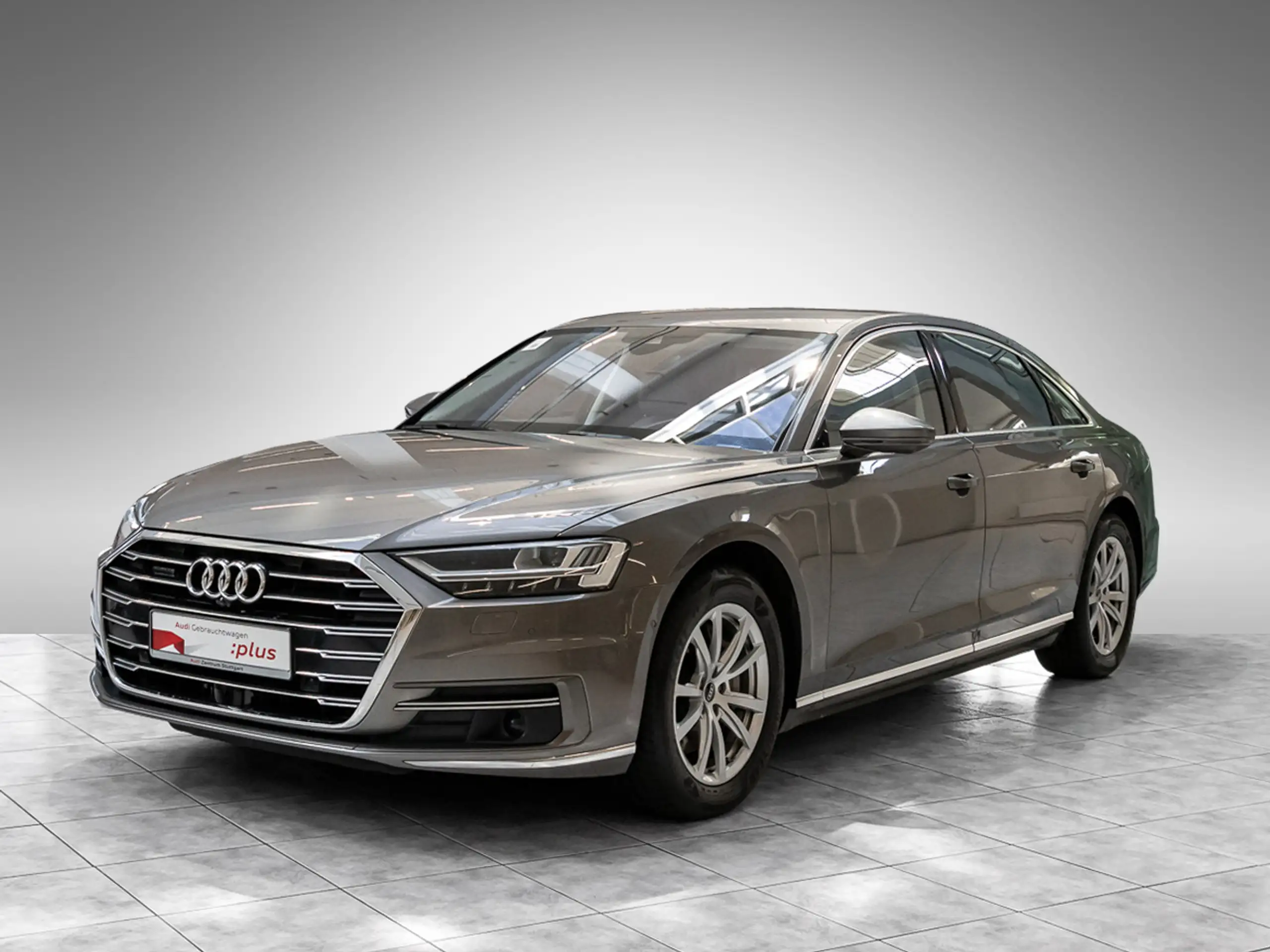 Audi - A8