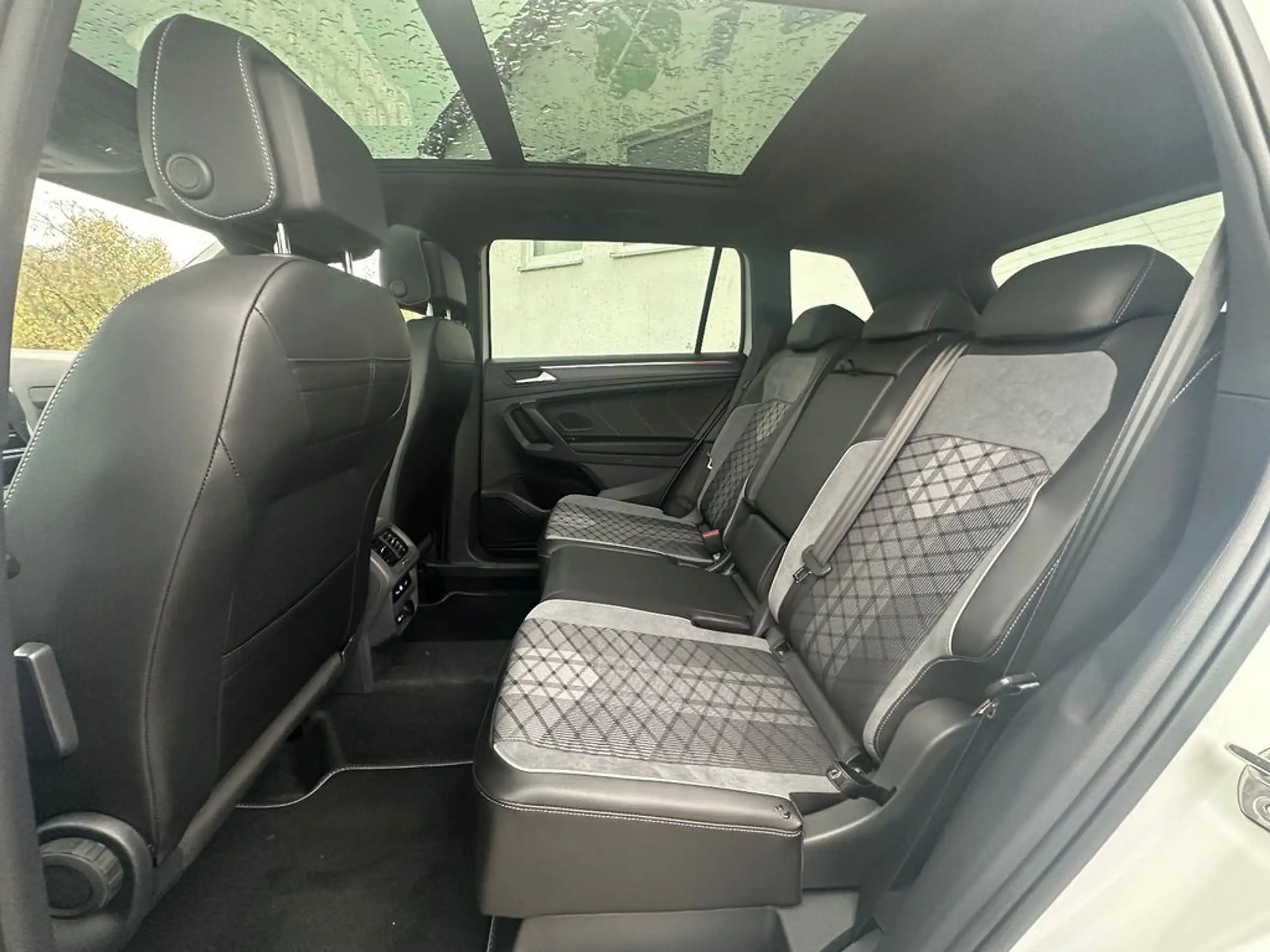 Volkswagen - Tiguan Allspace