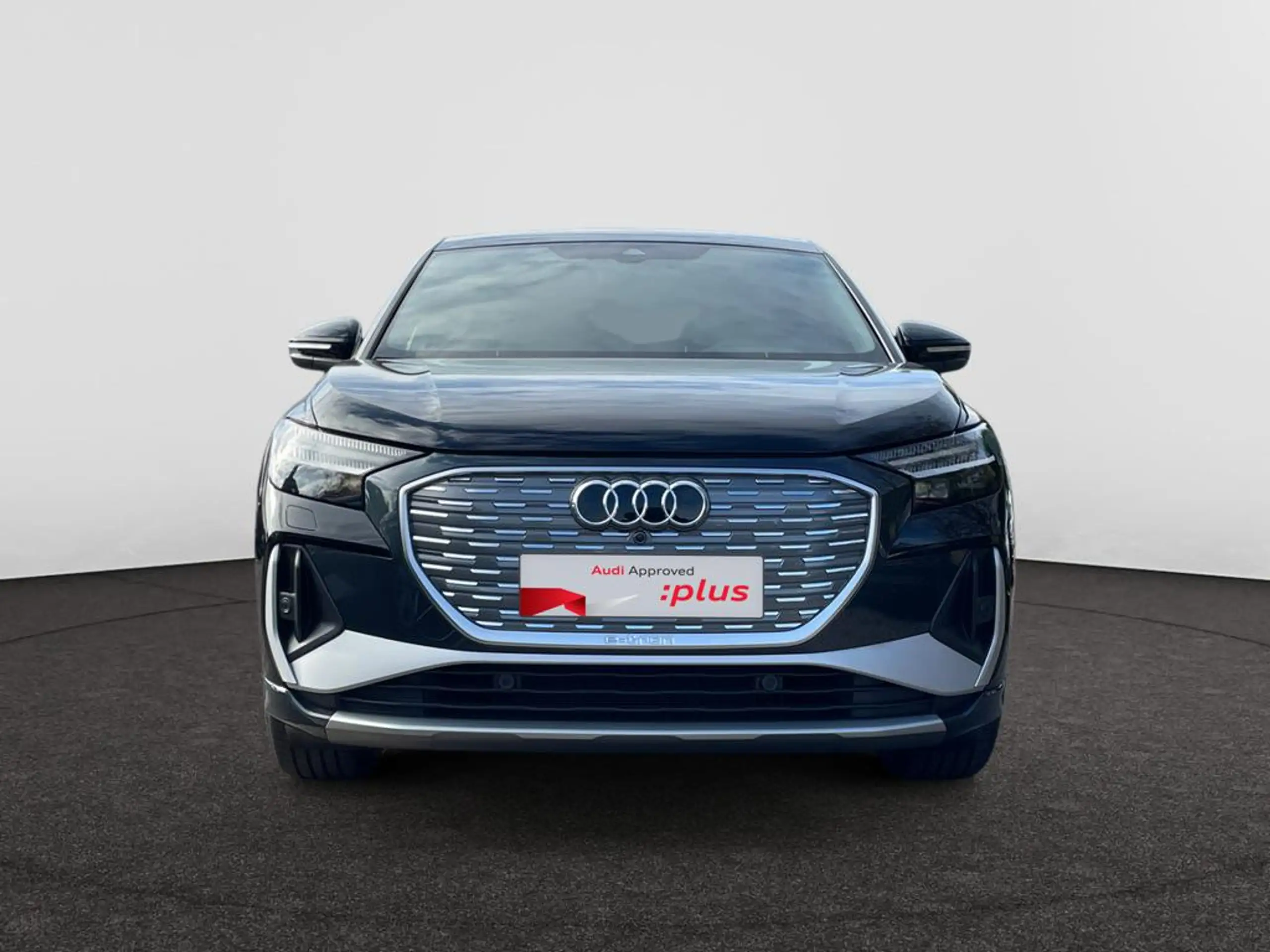 Audi - Q4 e-tron