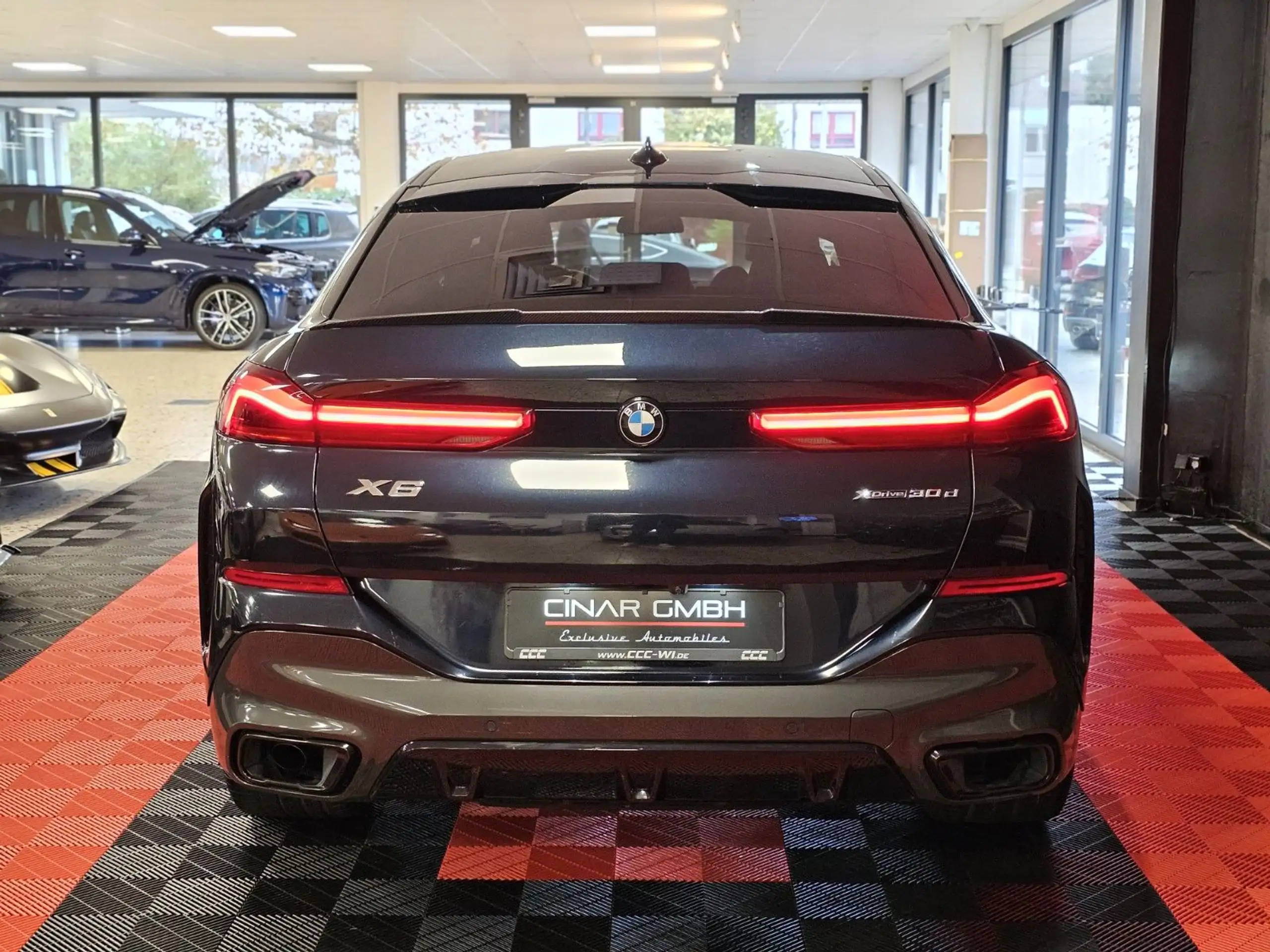 BMW - X6