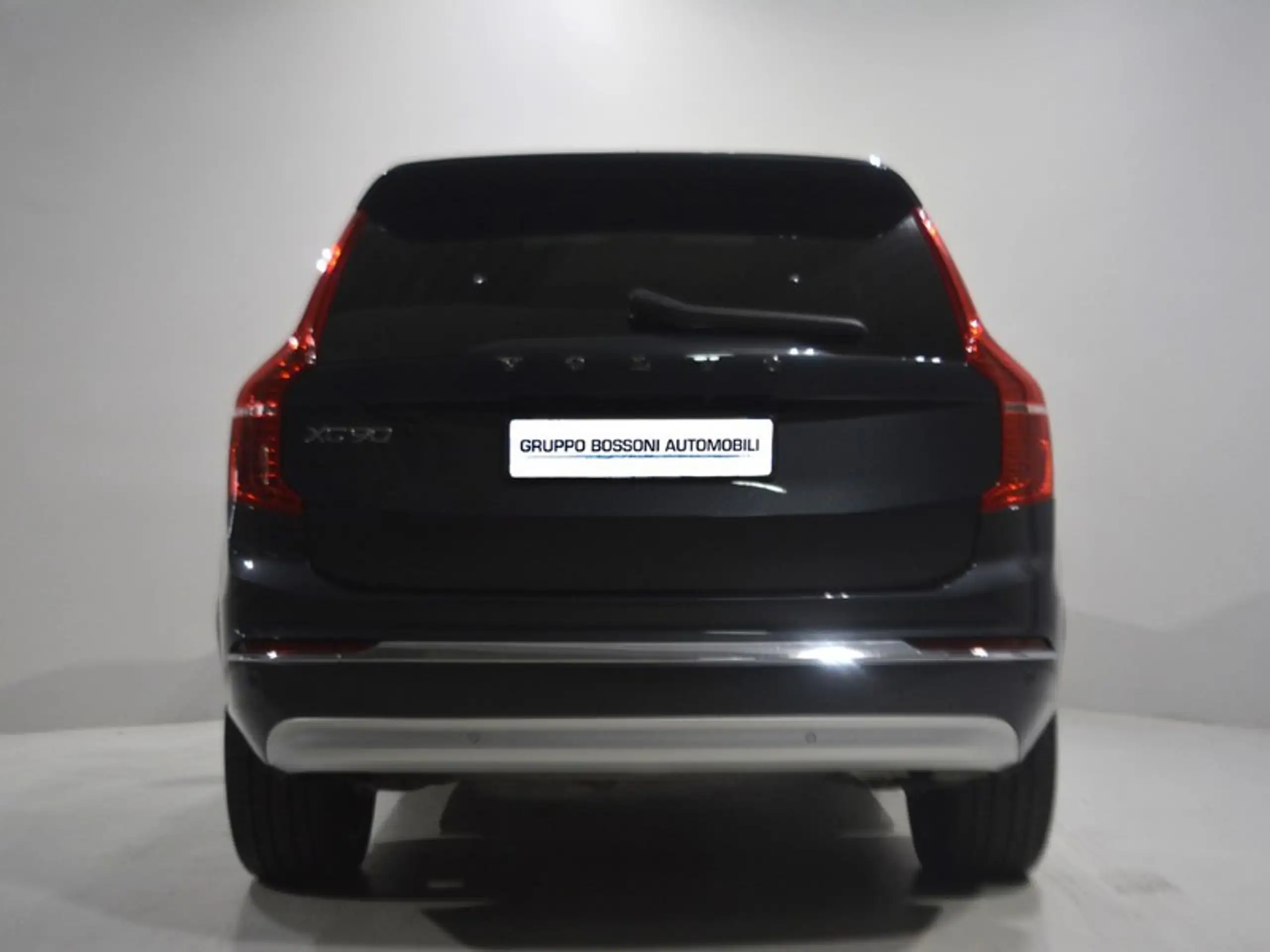 Volvo - XC90