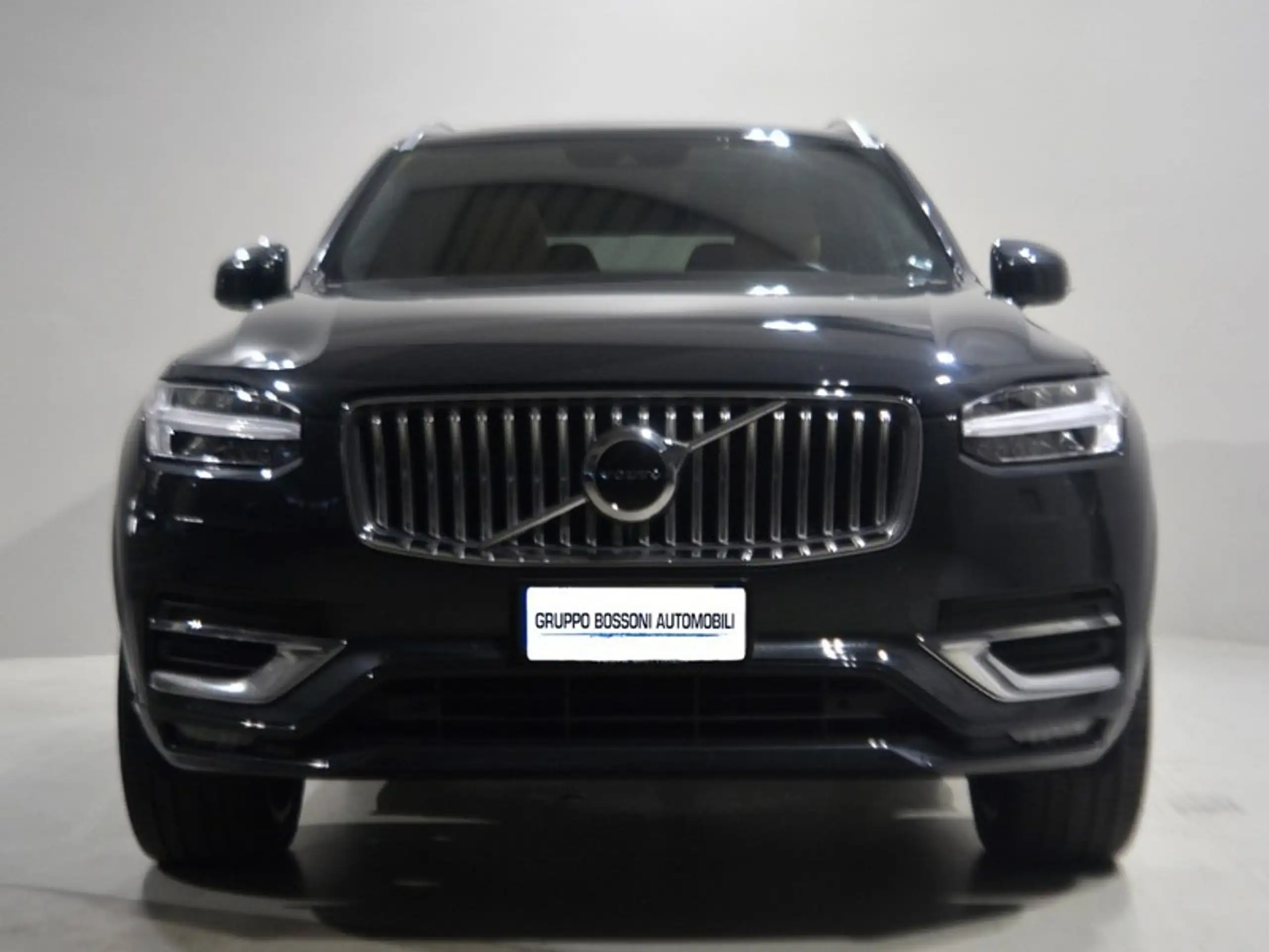 Volvo - XC90