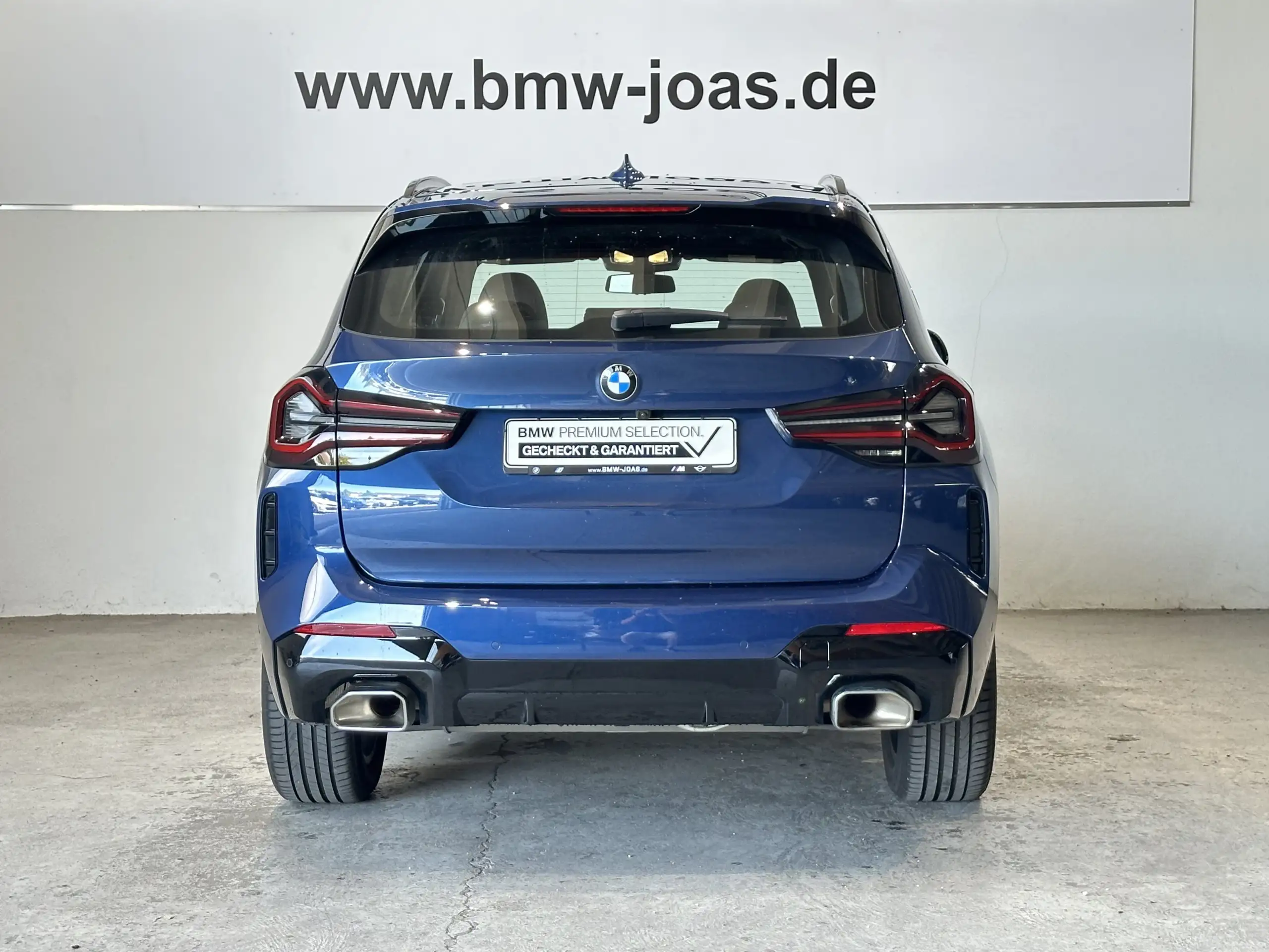 BMW - X3