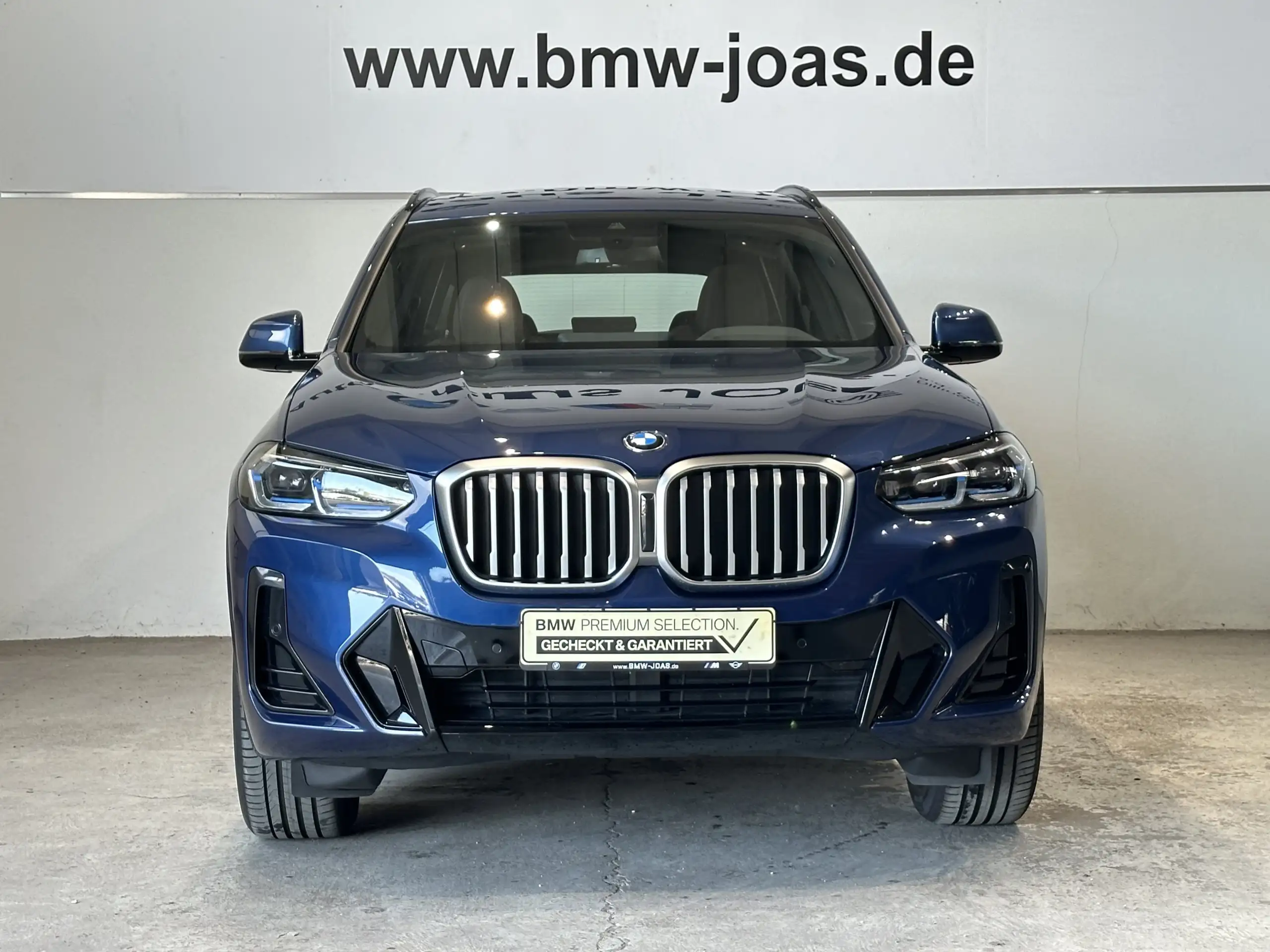 BMW - X3