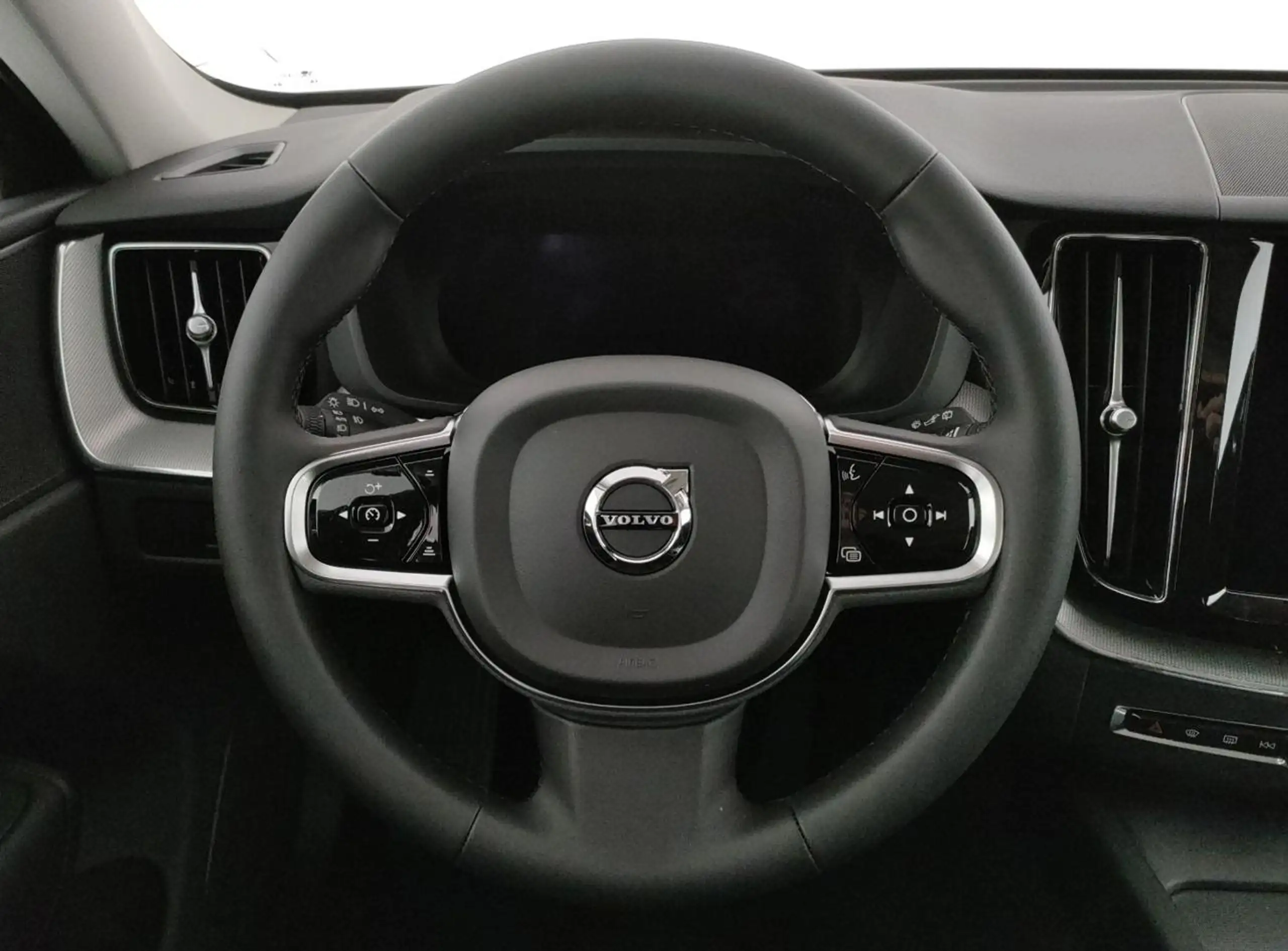 Volvo - XC60