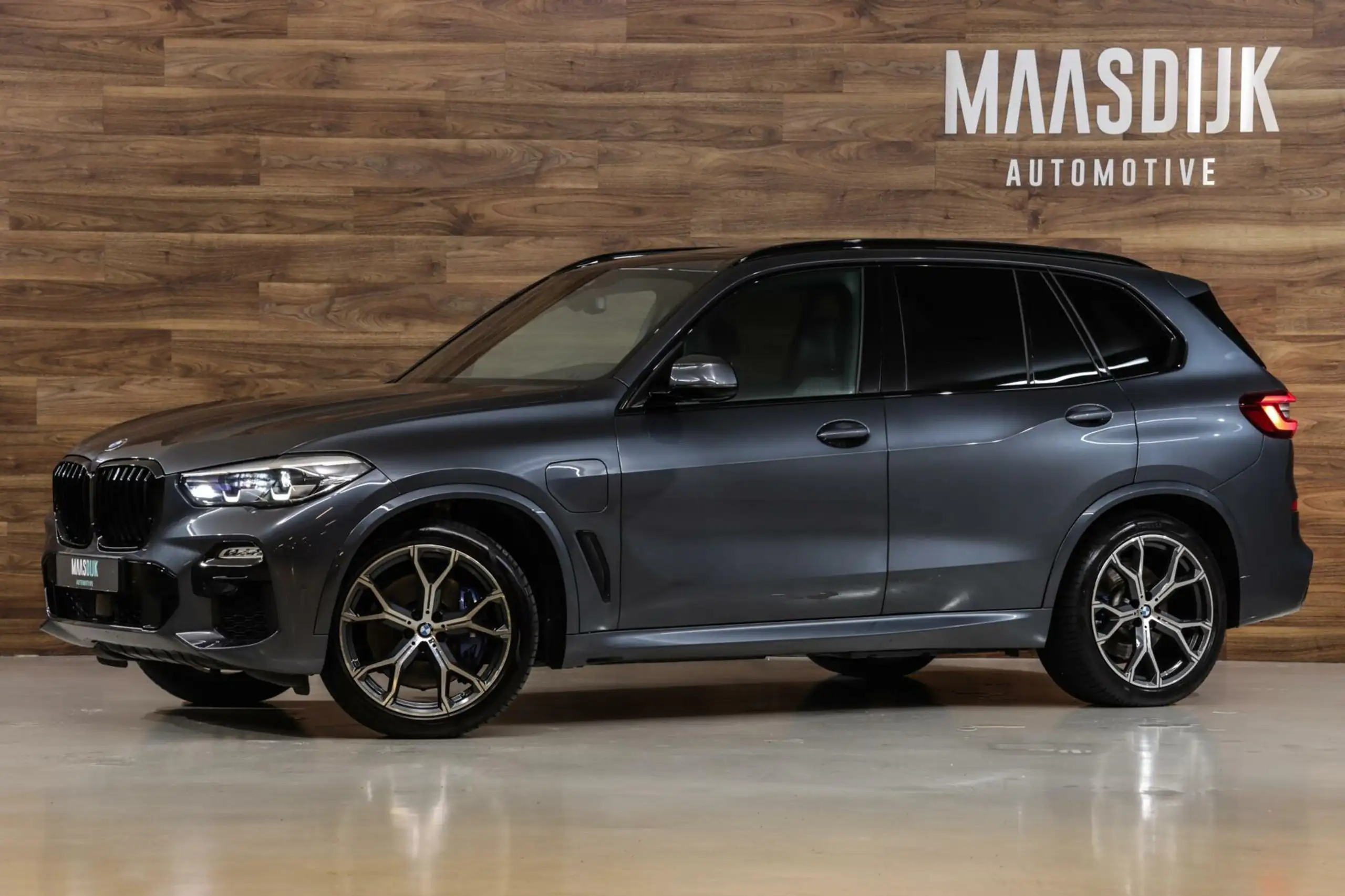 BMW - X5