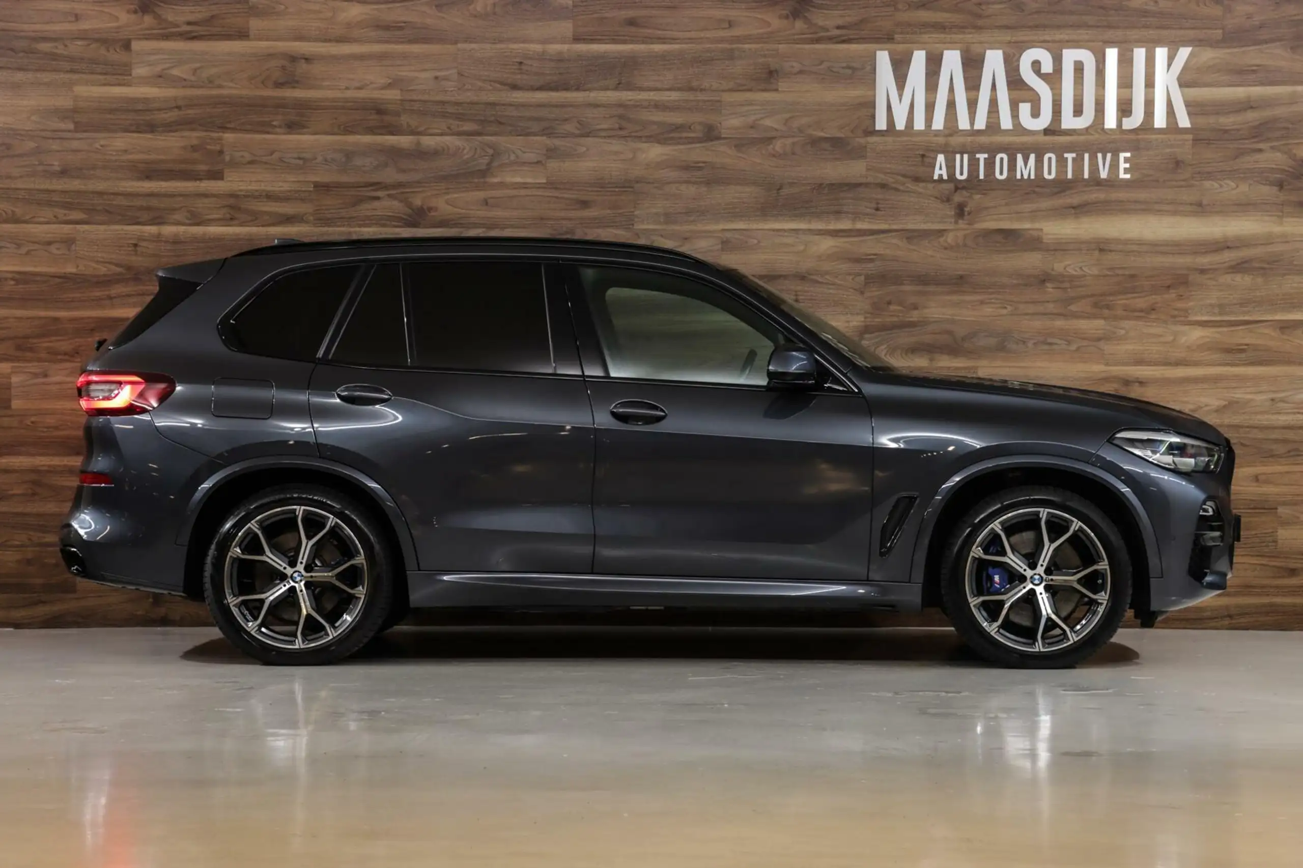 BMW - X5