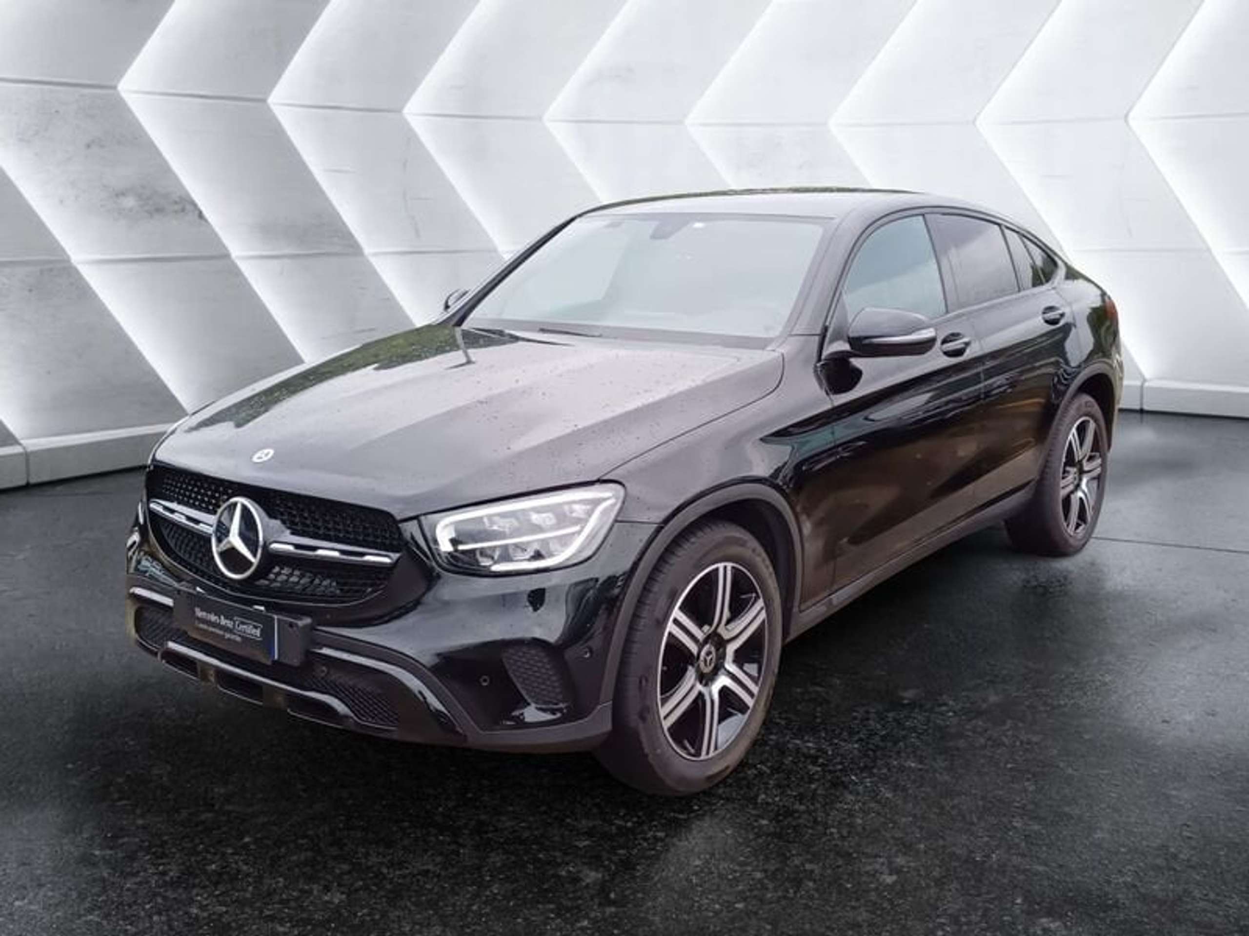 Mercedes-Benz GLC 300 2021