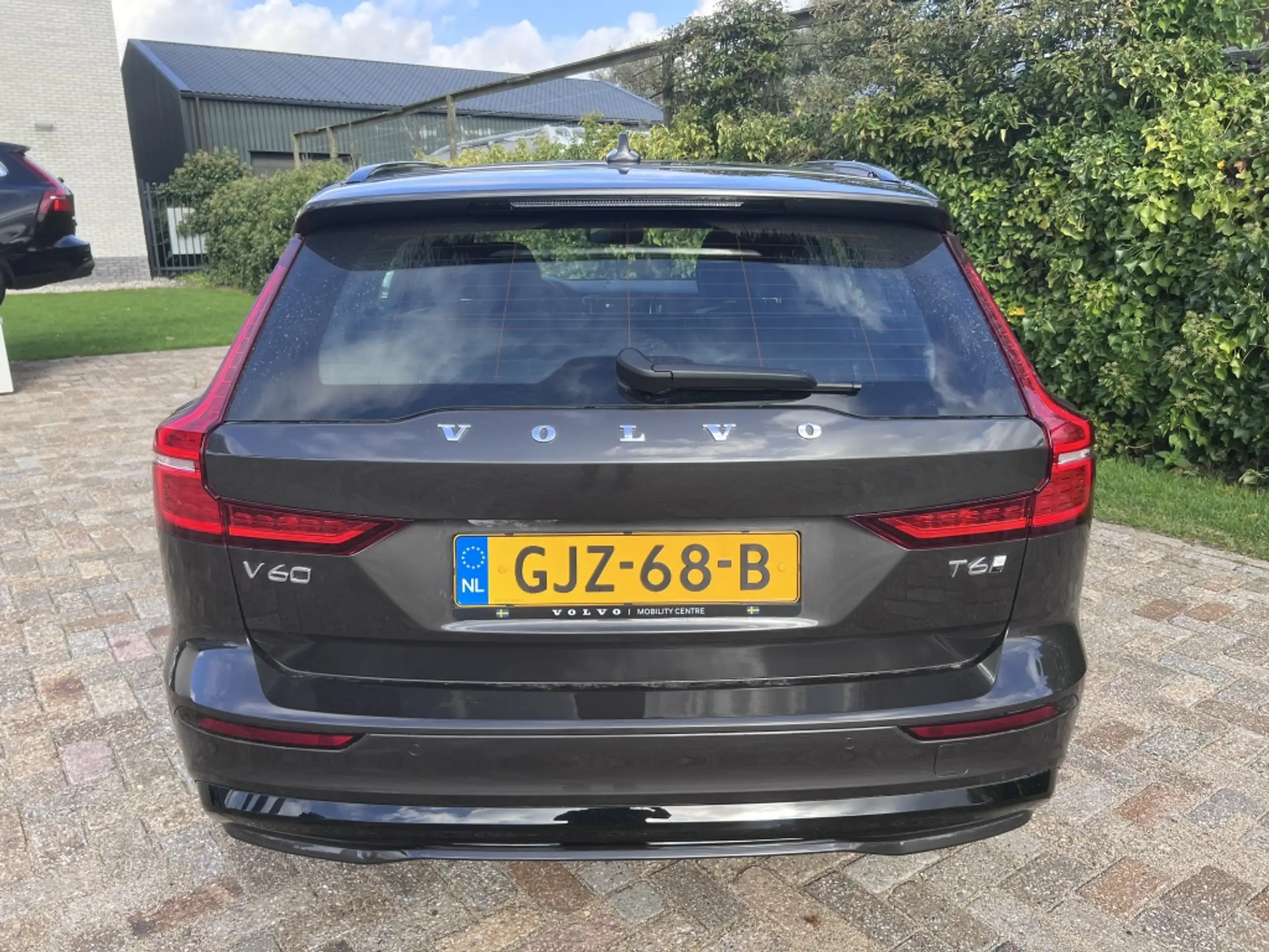 Volvo - V60