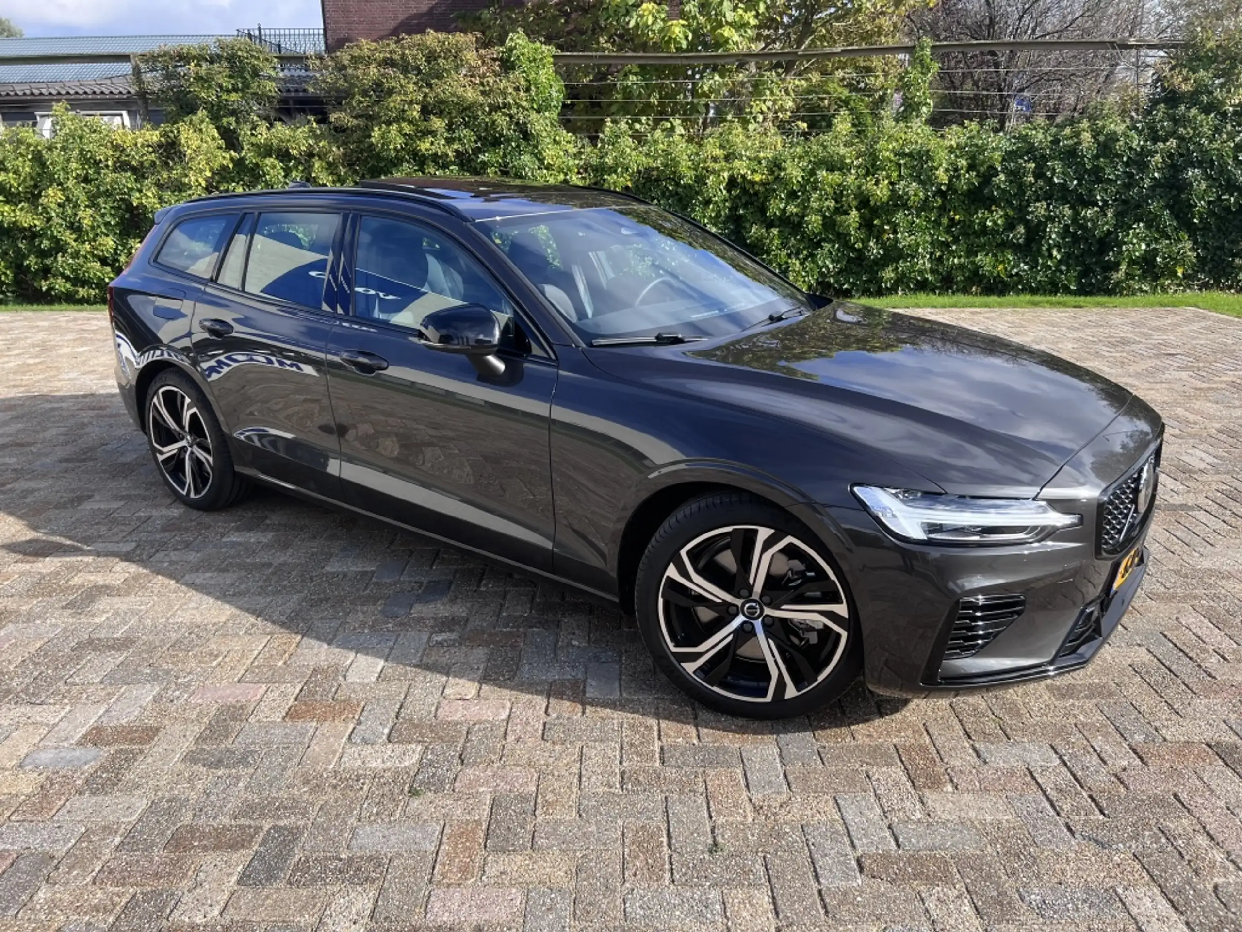 Volvo - V60