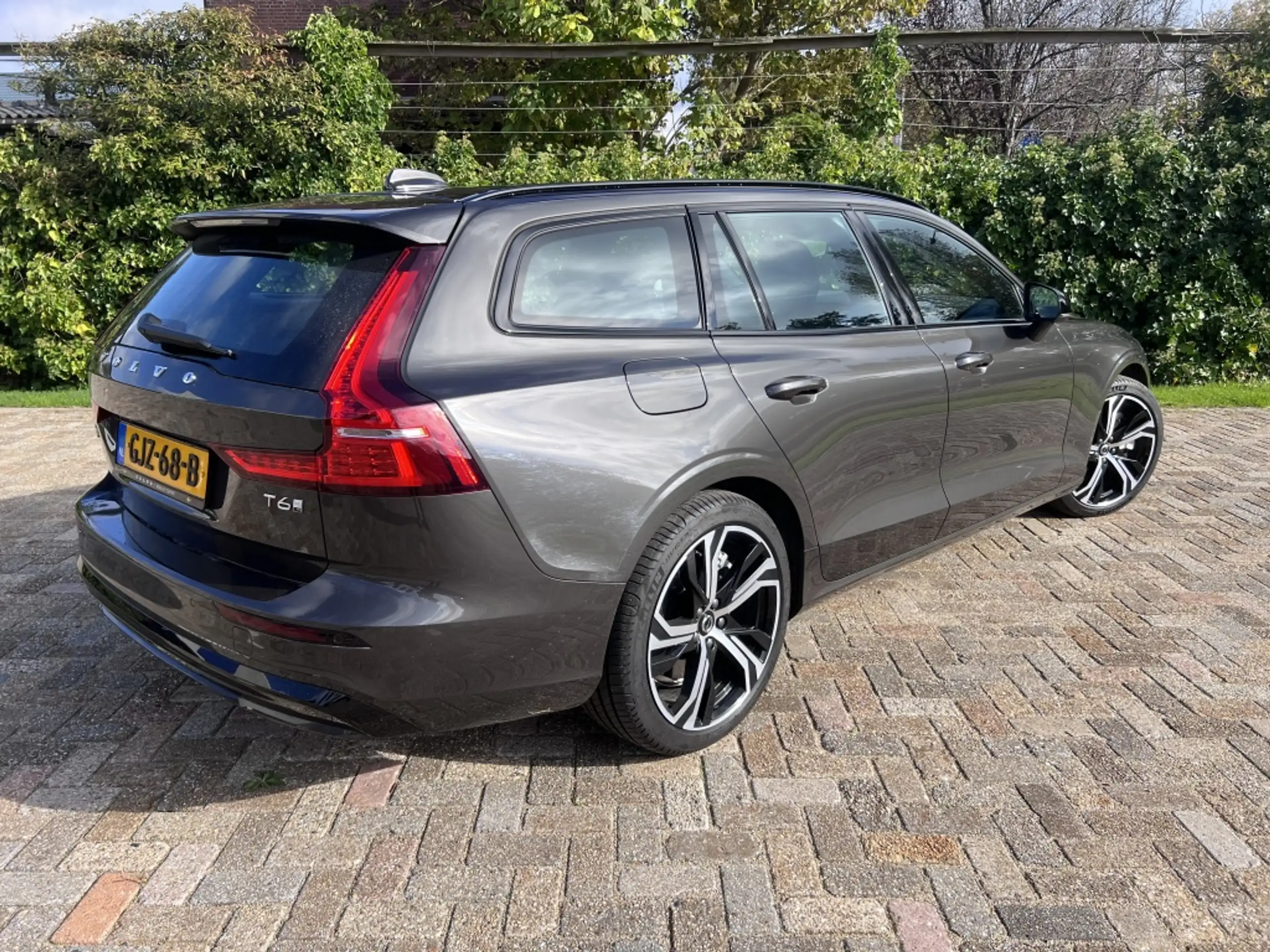 Volvo - V60