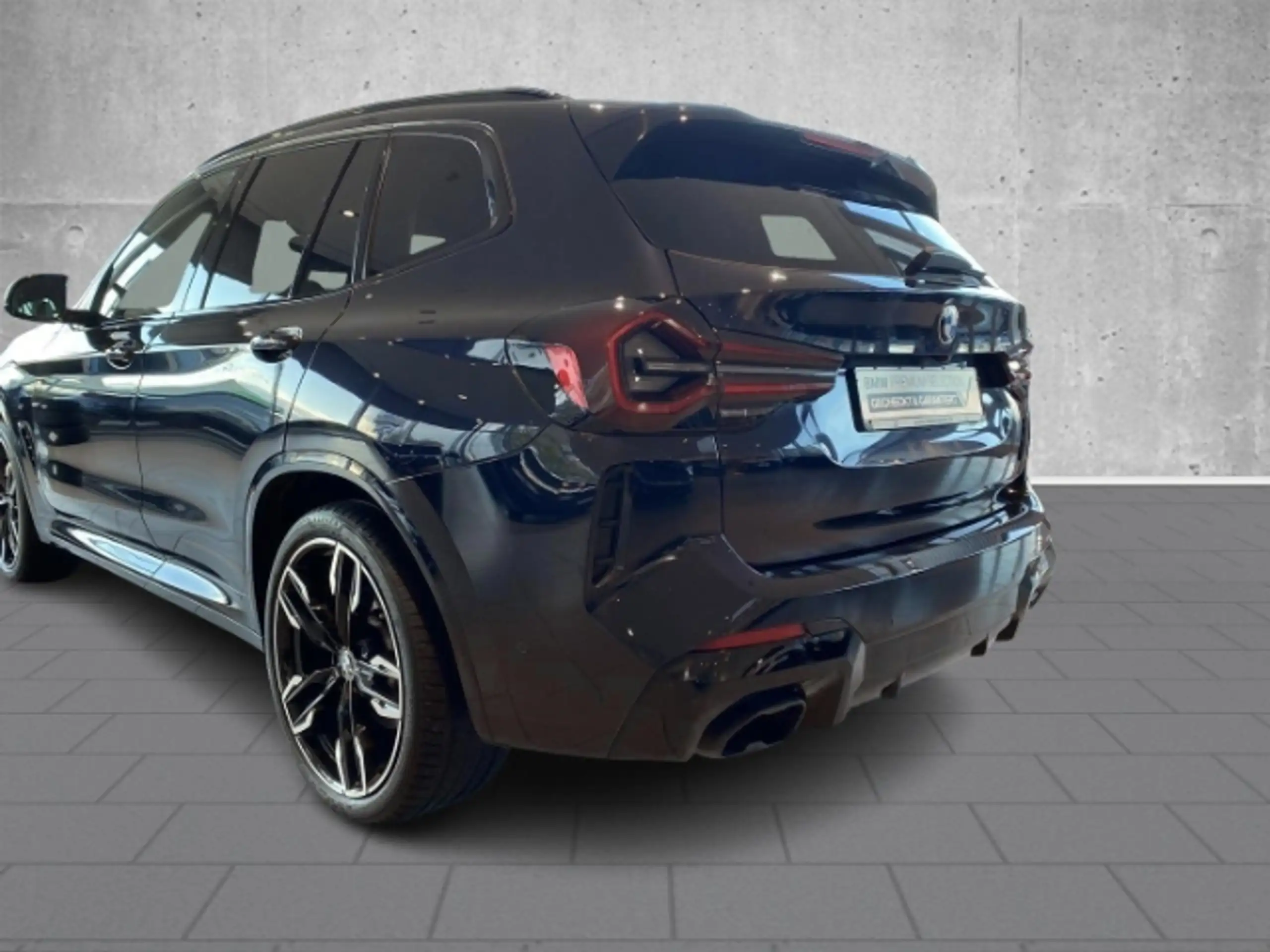 BMW - X3