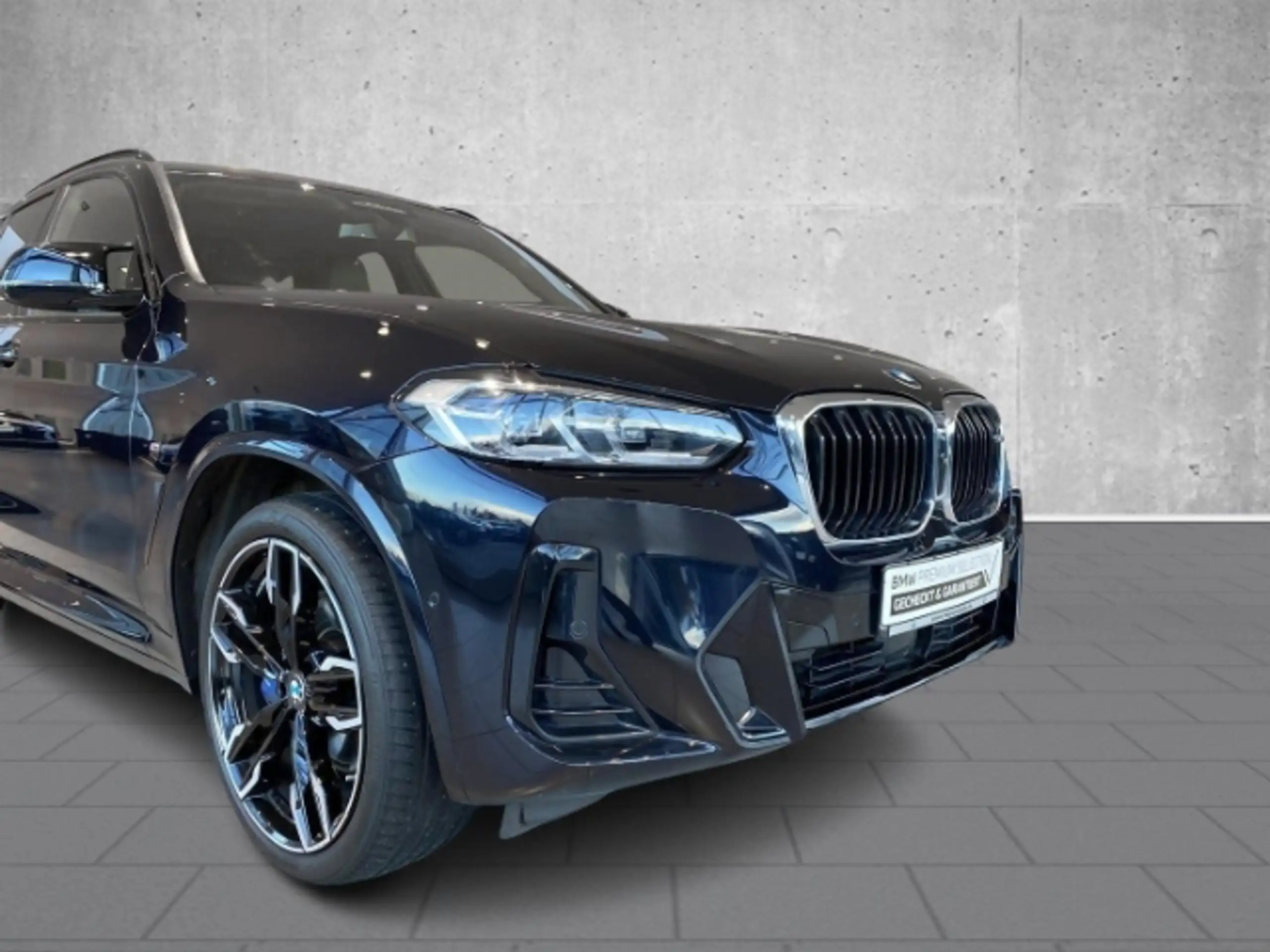 BMW - X3