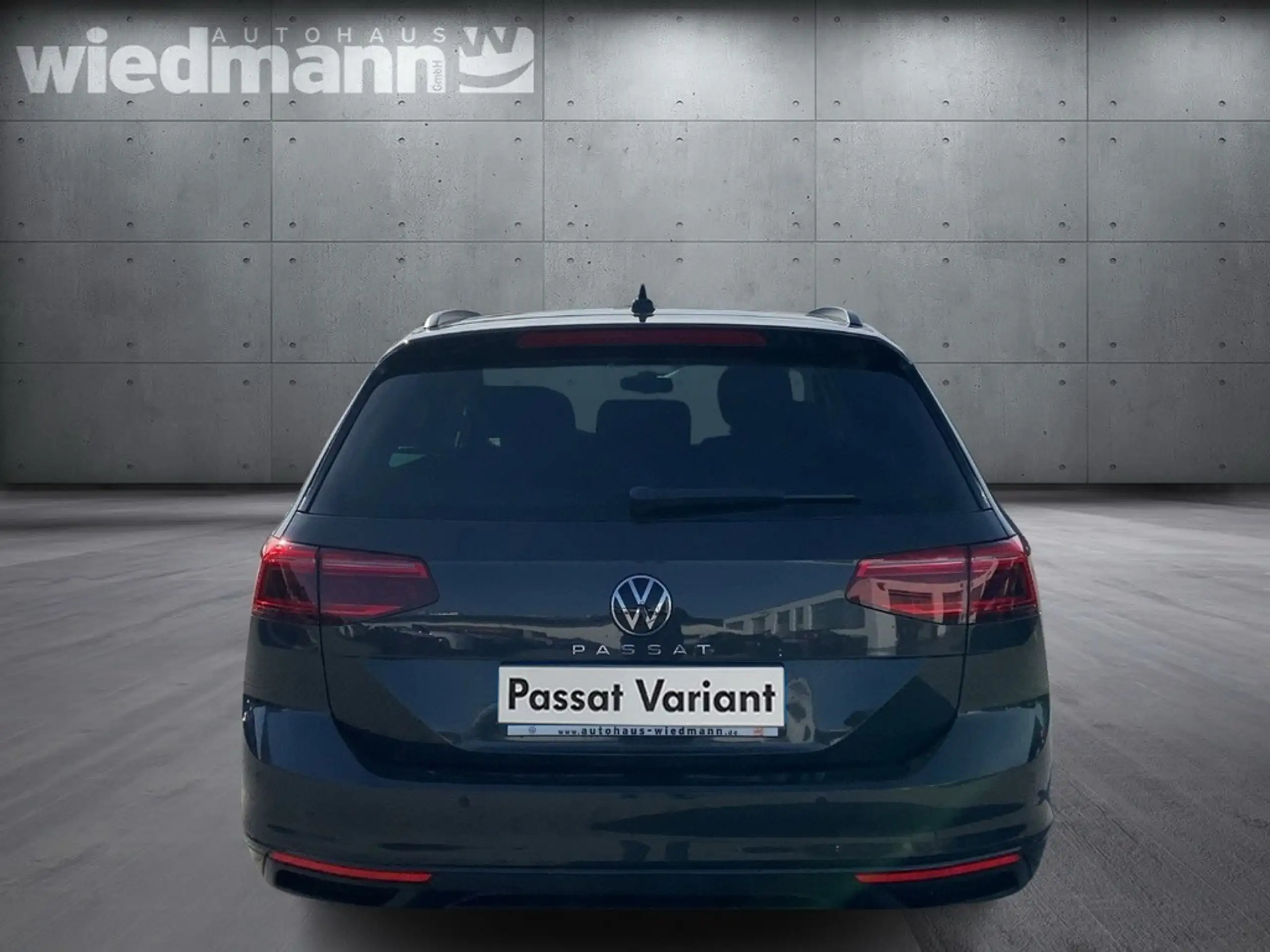 Volkswagen - Passat Variant