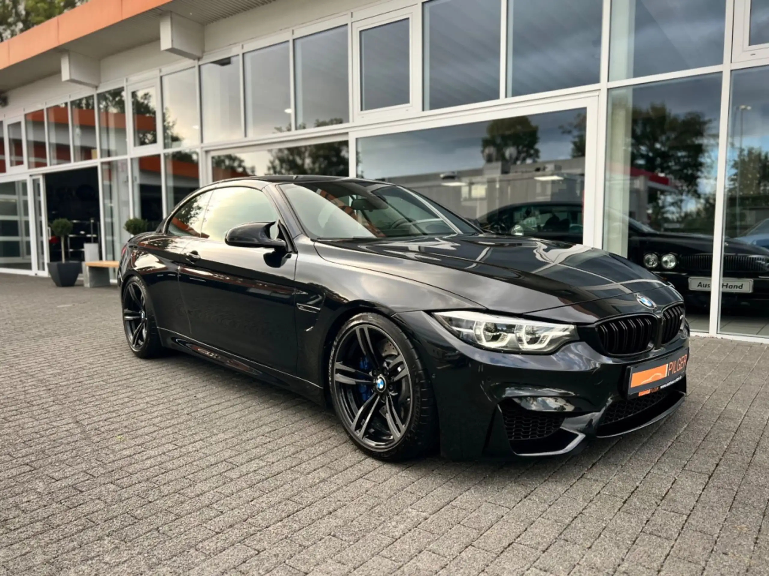 BMW - M4