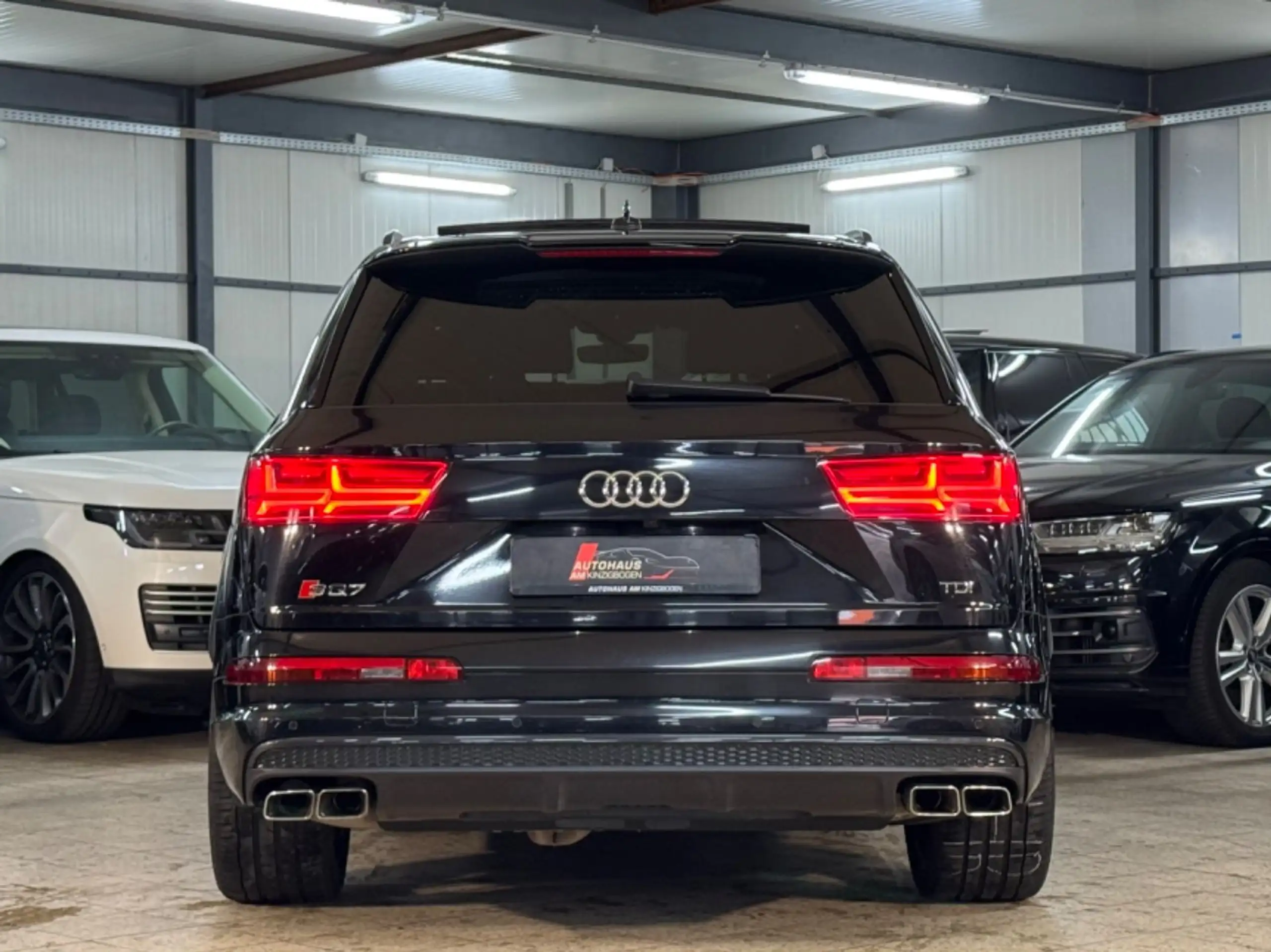 Audi - SQ7