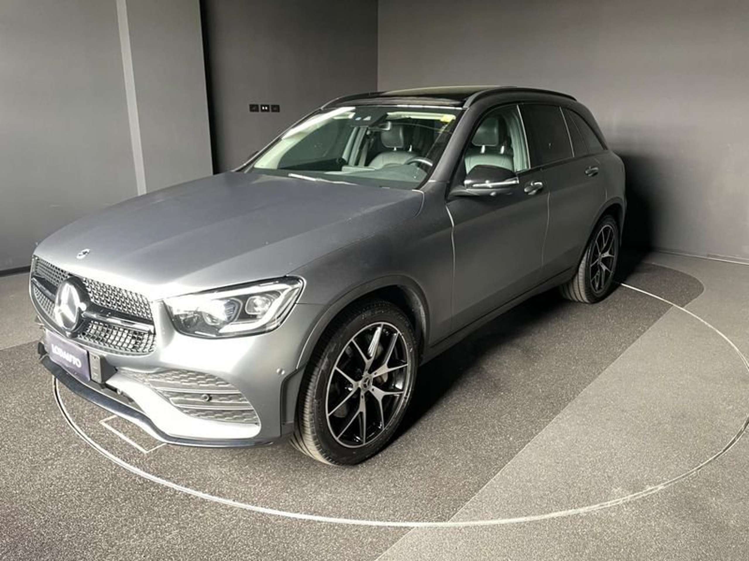 Mercedes-Benz GLC 300 2021