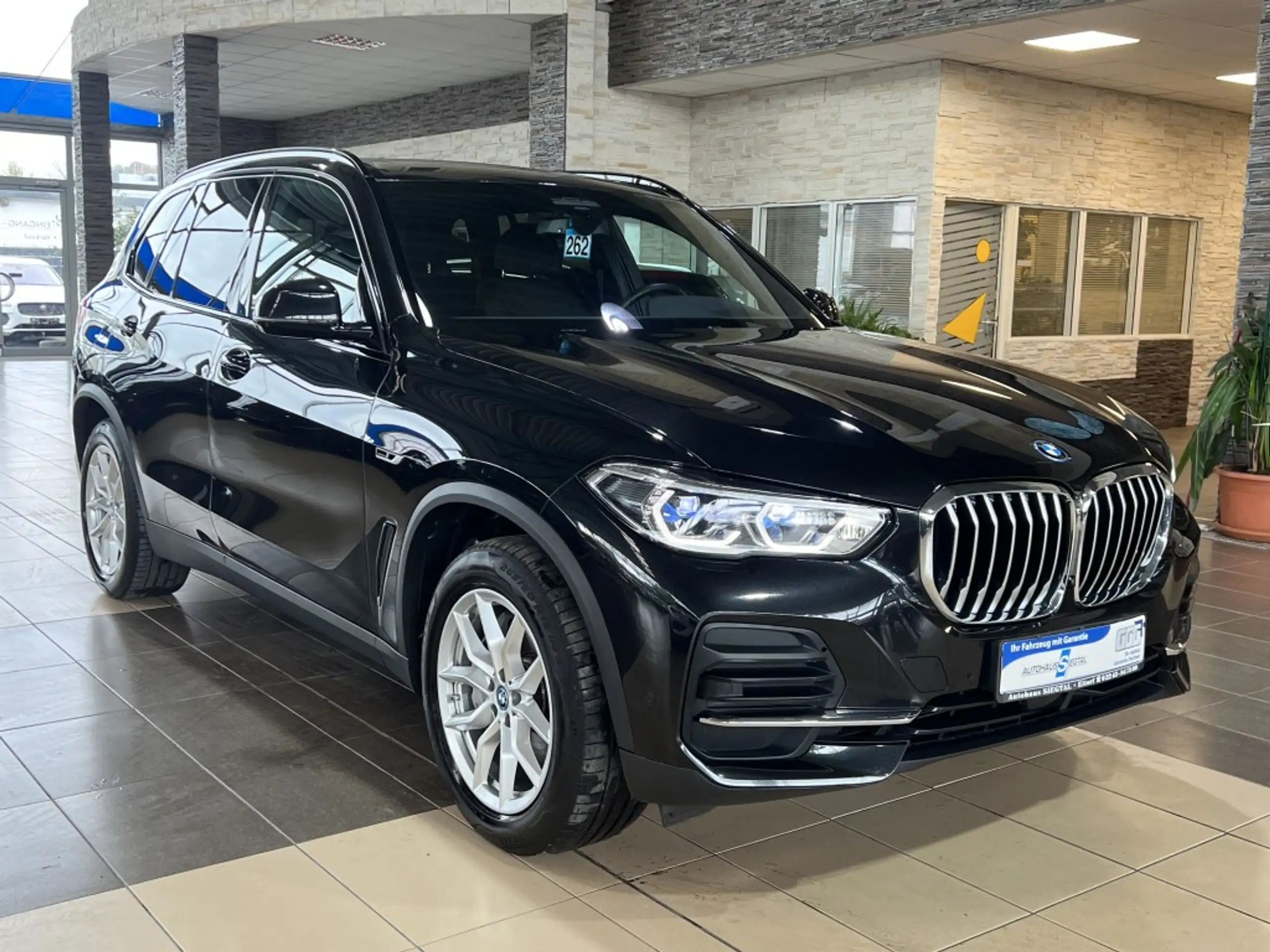 BMW X5 2023