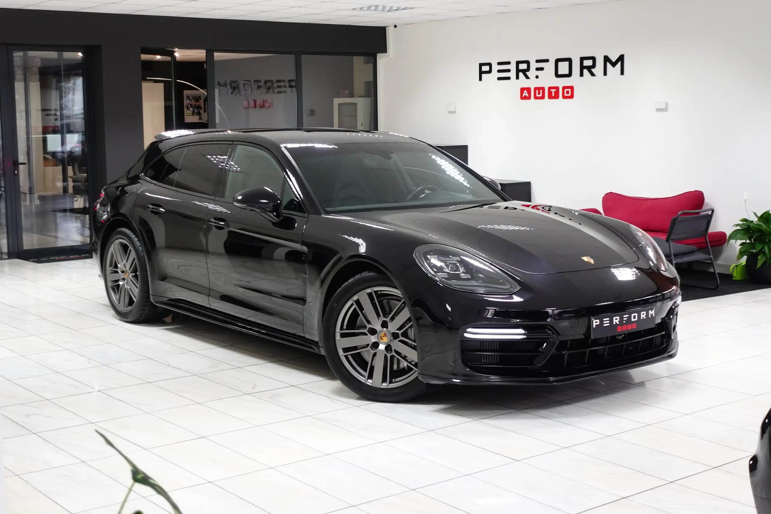 Porsche - Panamera