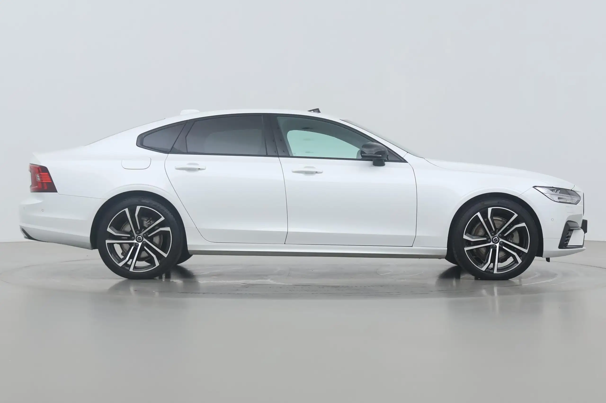 Volvo - S90