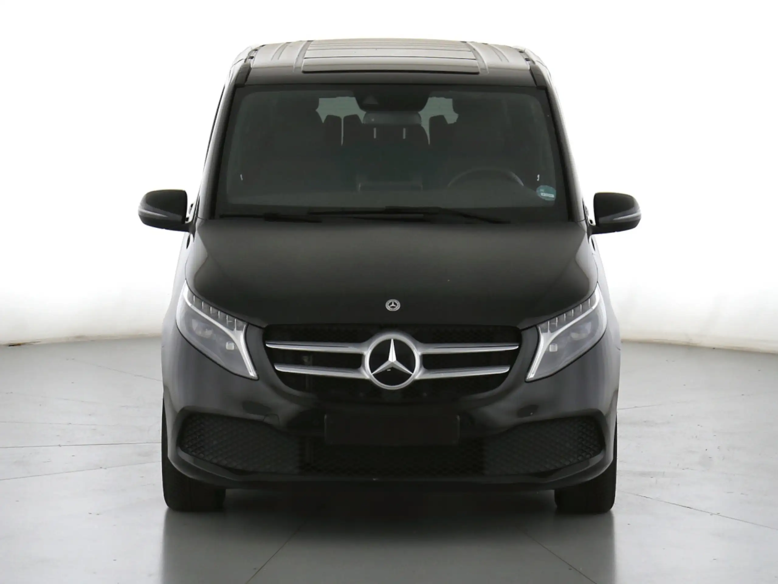 Mercedes-Benz - V 300