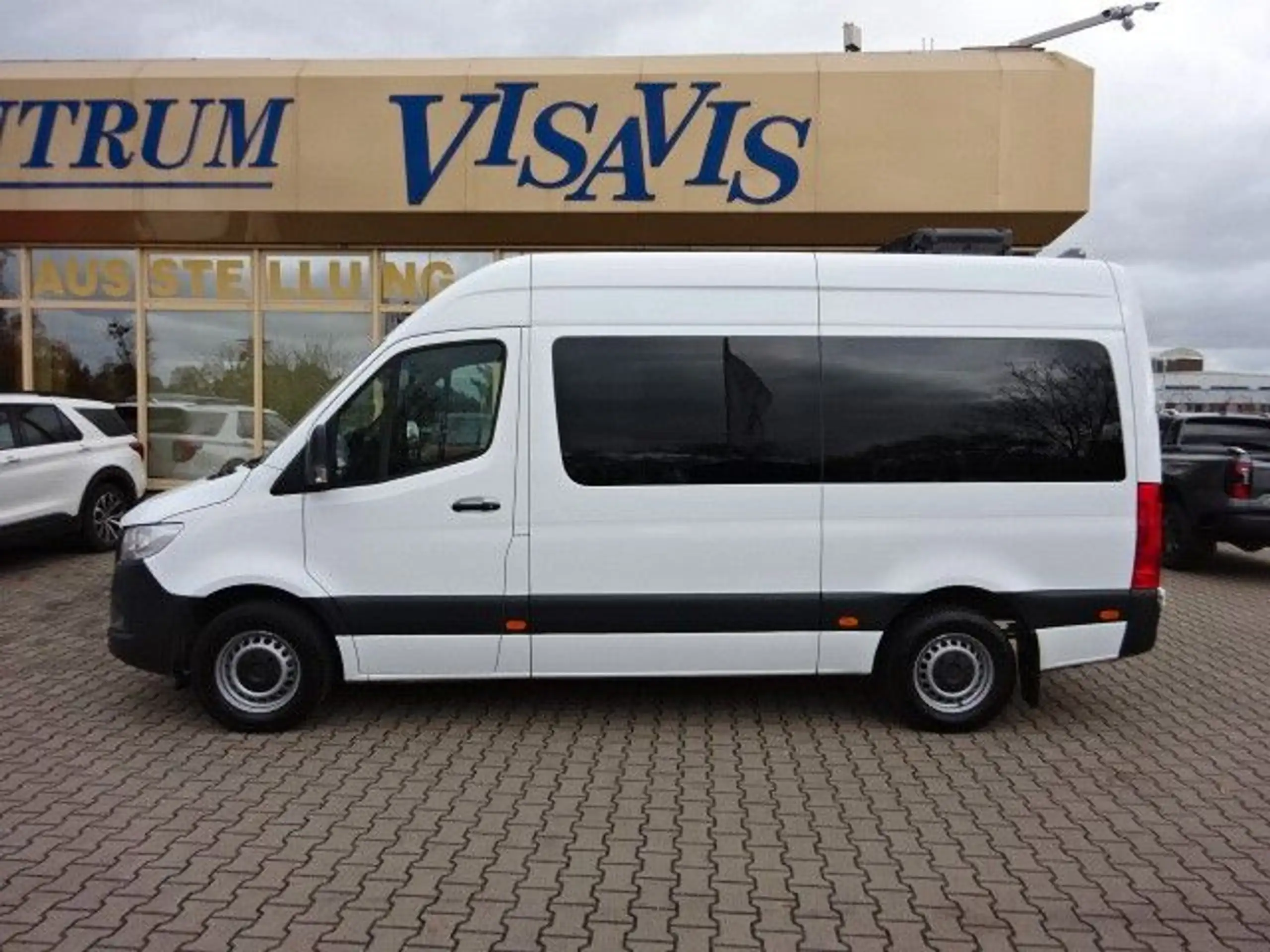 Mercedes-Benz - Sprinter