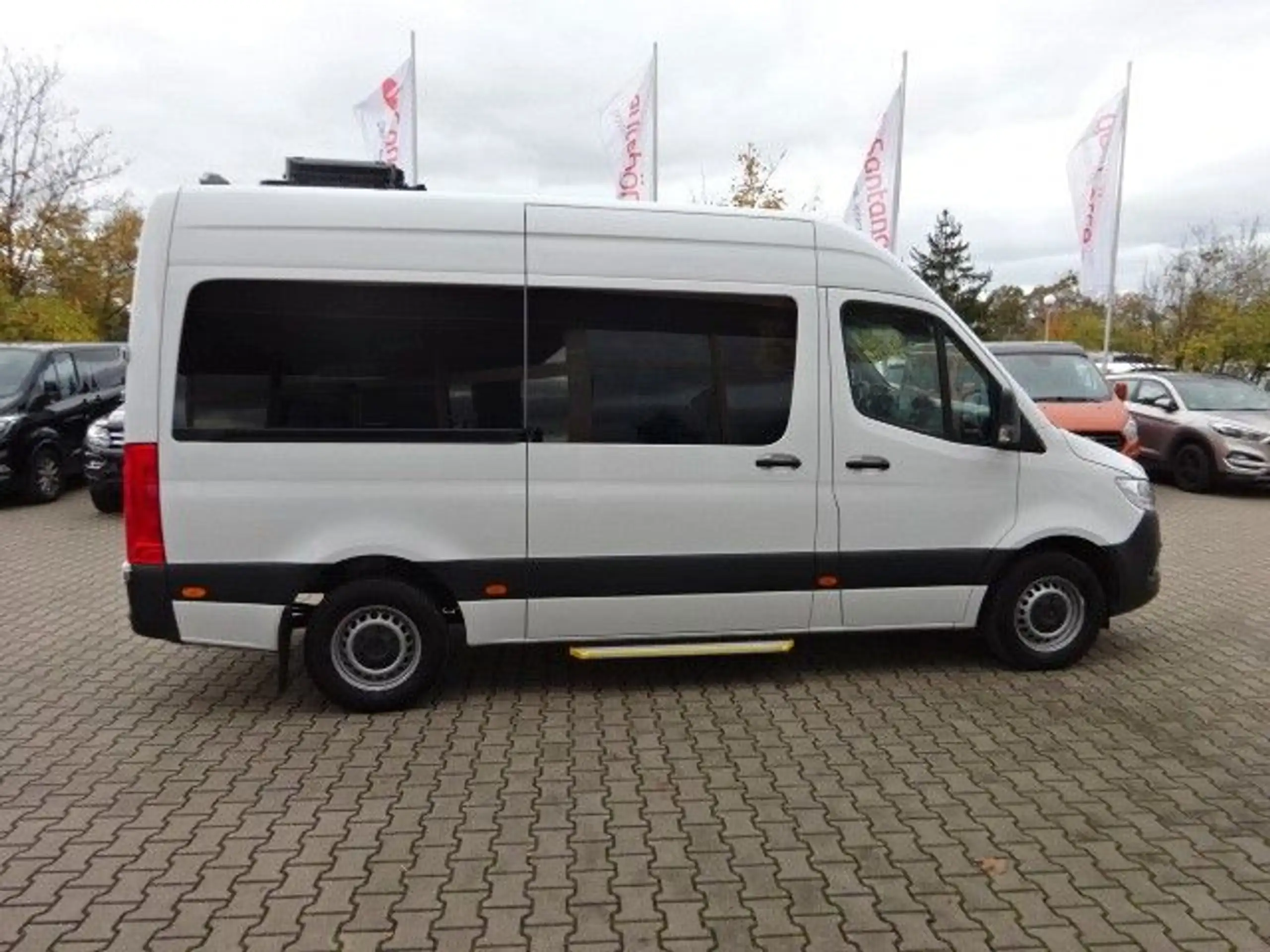 Mercedes-Benz - Sprinter