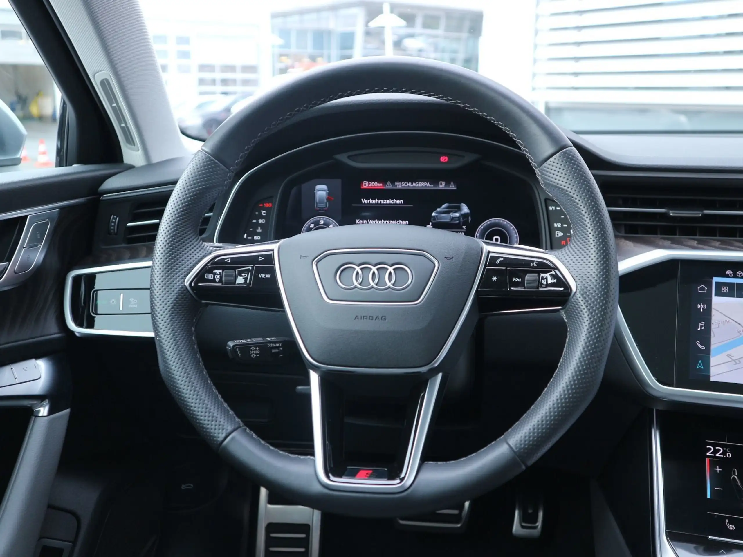 Audi - S6